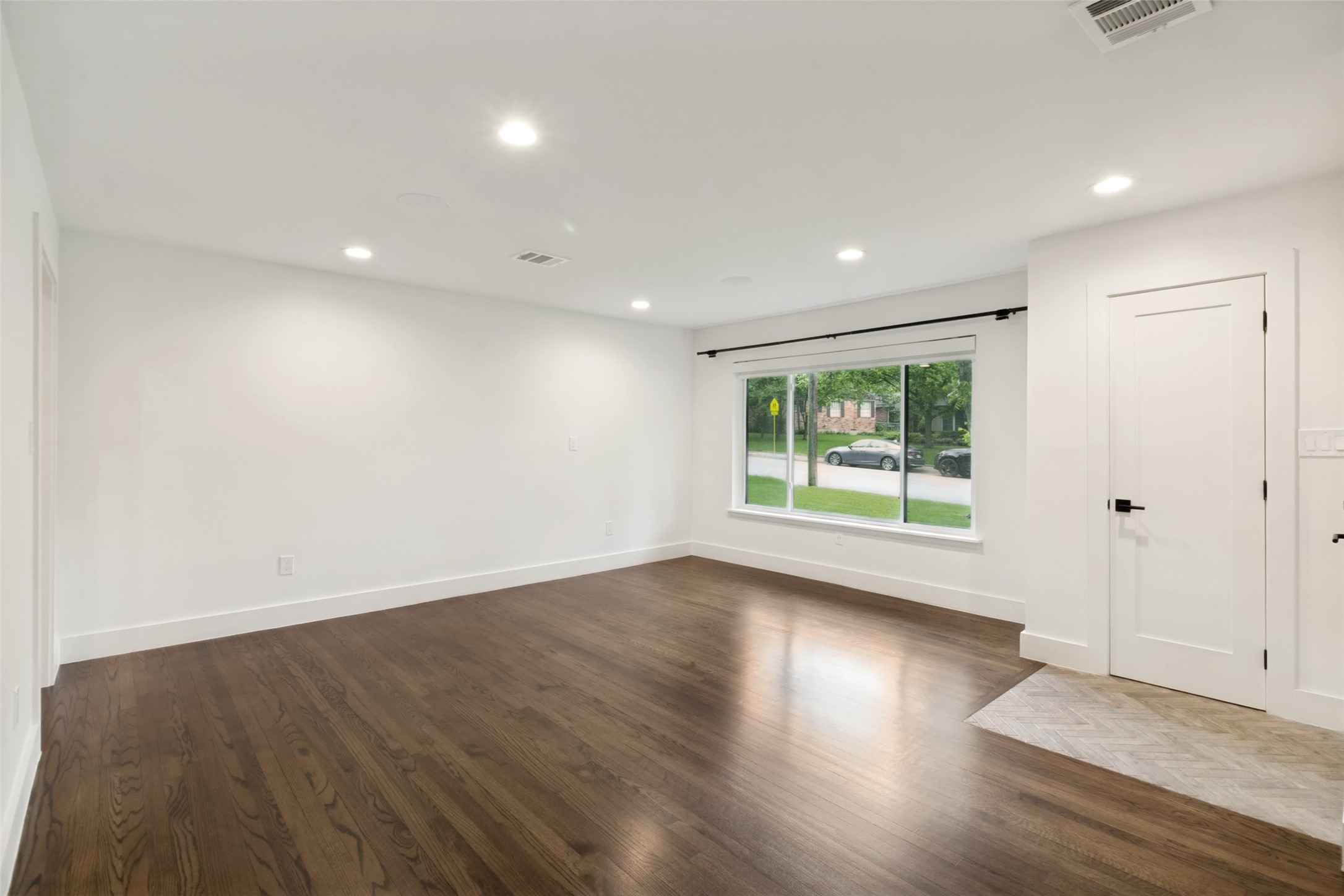 8029 Claremont Drive, Dallas, TX, 75228