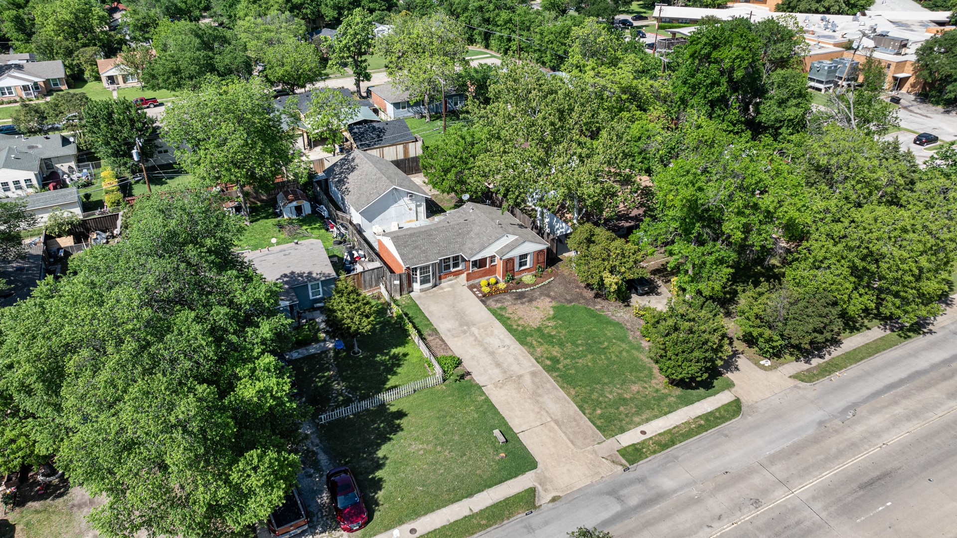 2427 Centerville Road, Dallas, TX, 75228
