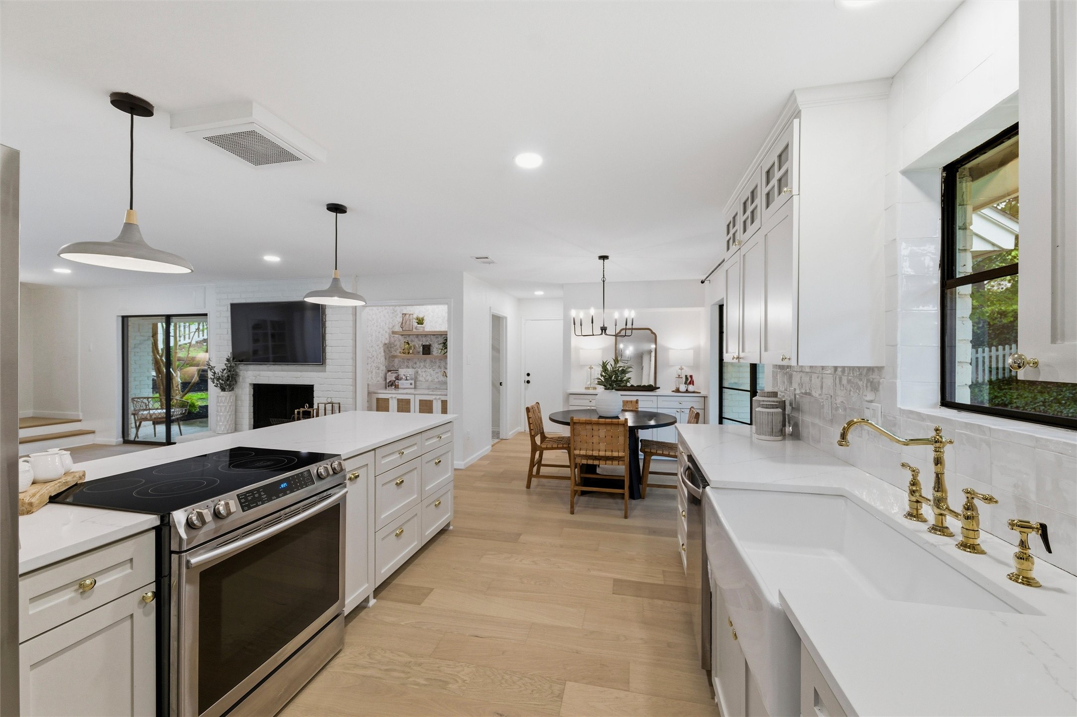 7054 Tamarack Road, Fort Worth, TX, 76116