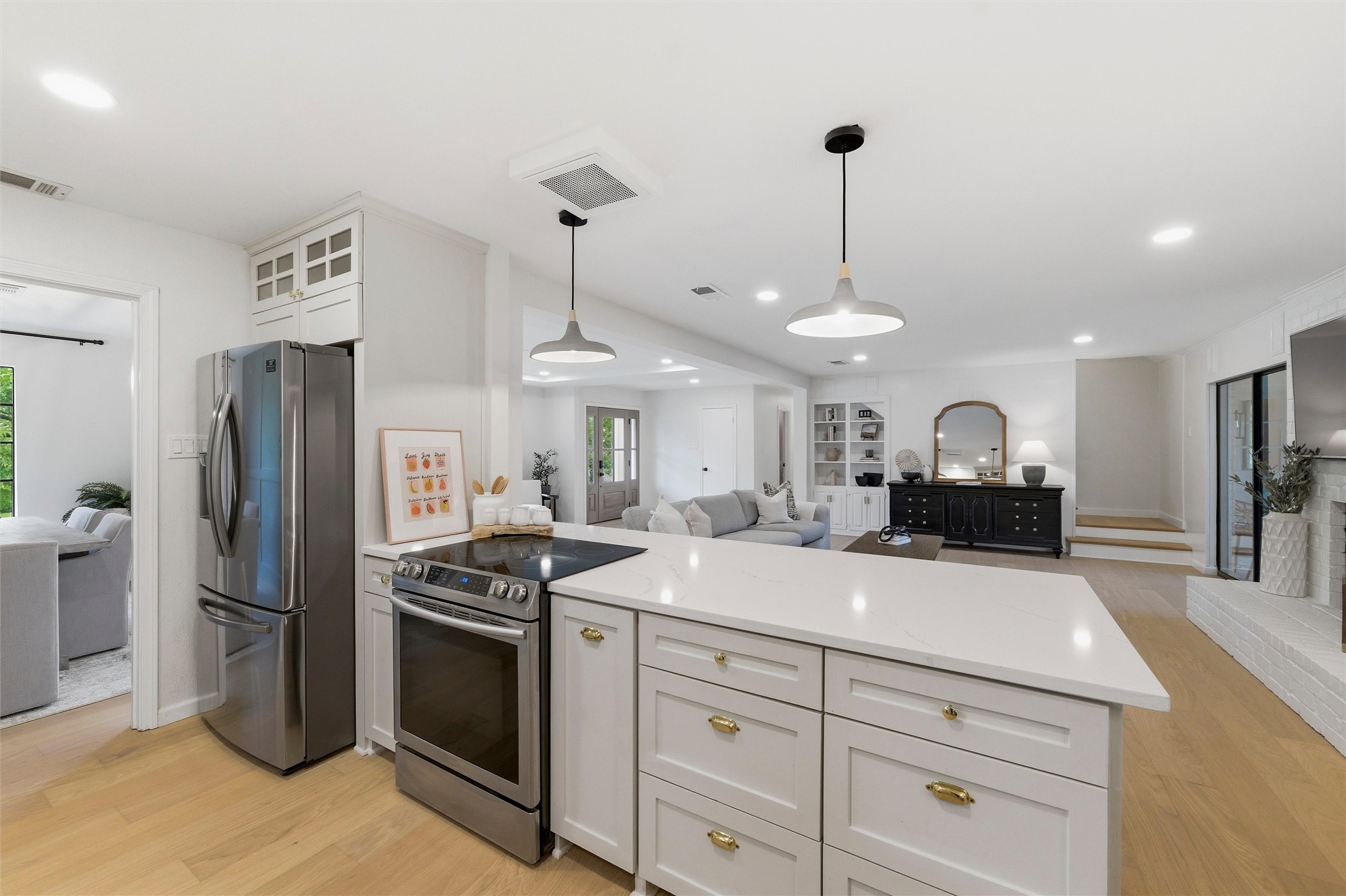 7054 Tamarack Road, Fort Worth, TX, 76116