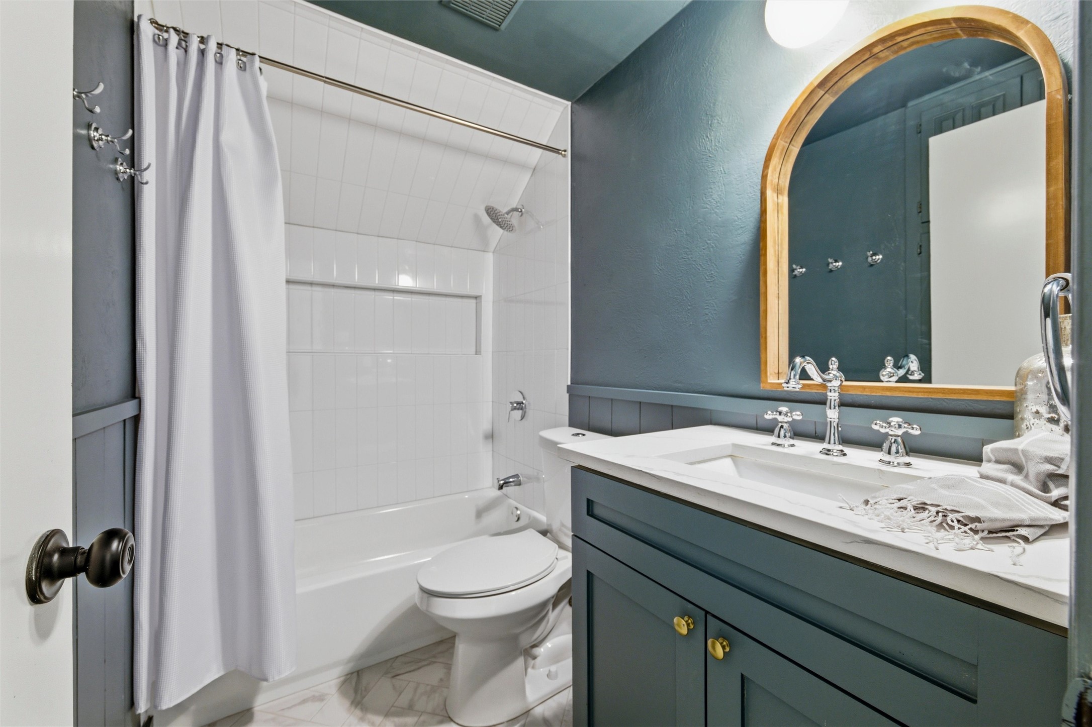 7054 Tamarack Road, Fort Worth, TX, 76116