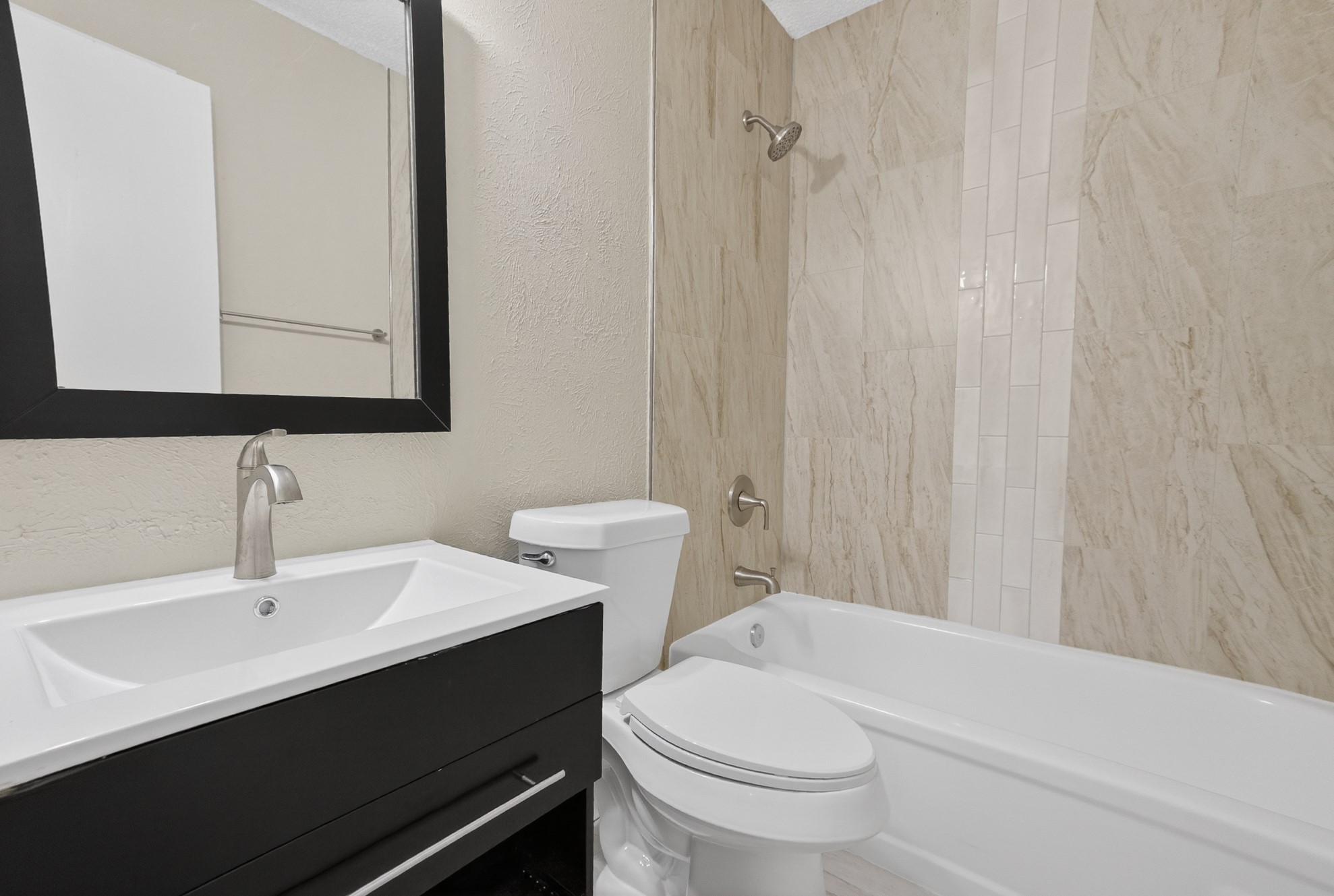 562 Kent Drive, Lewisville, TX, 75067