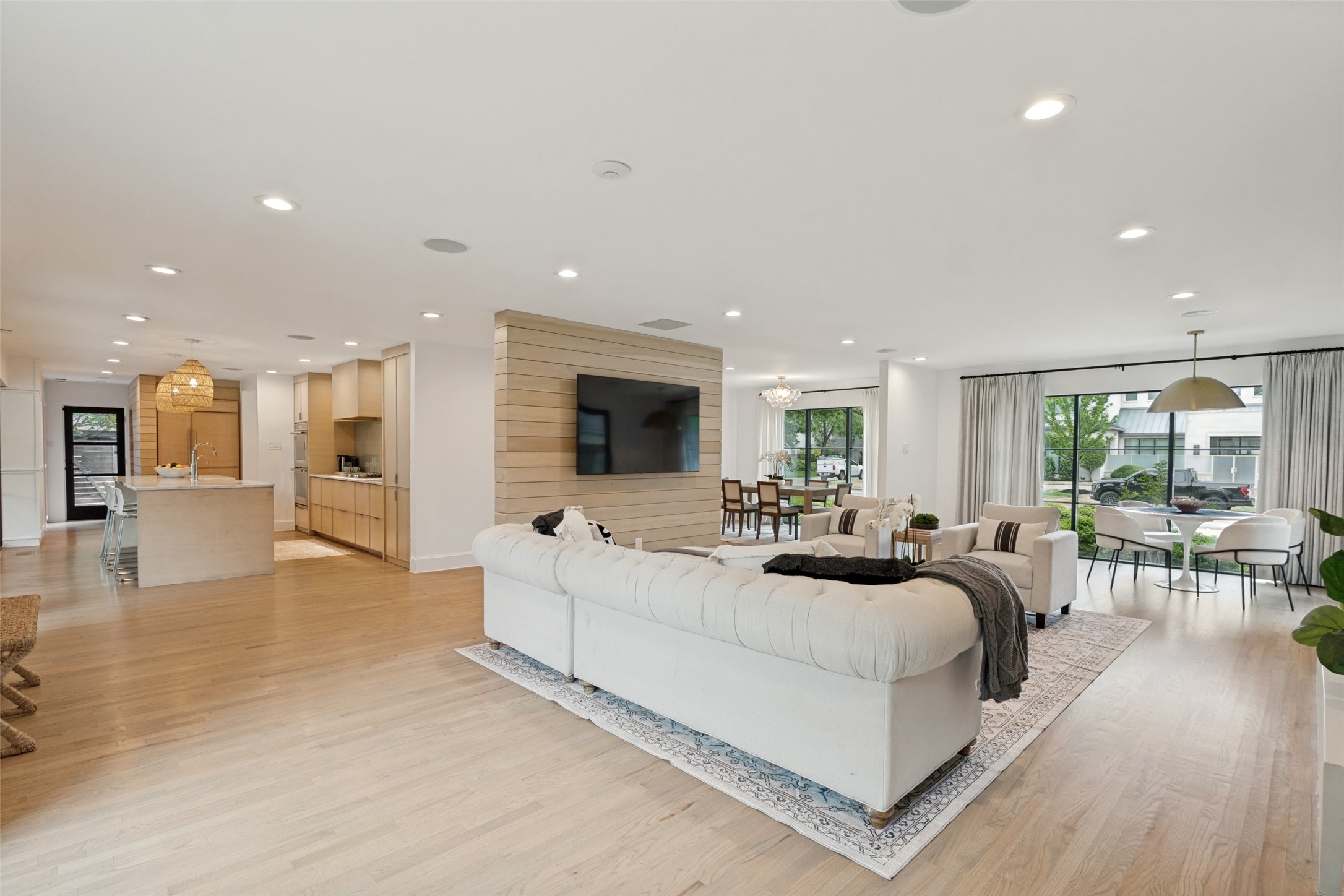 4325 Pomona Road, Dallas, TX, 75209