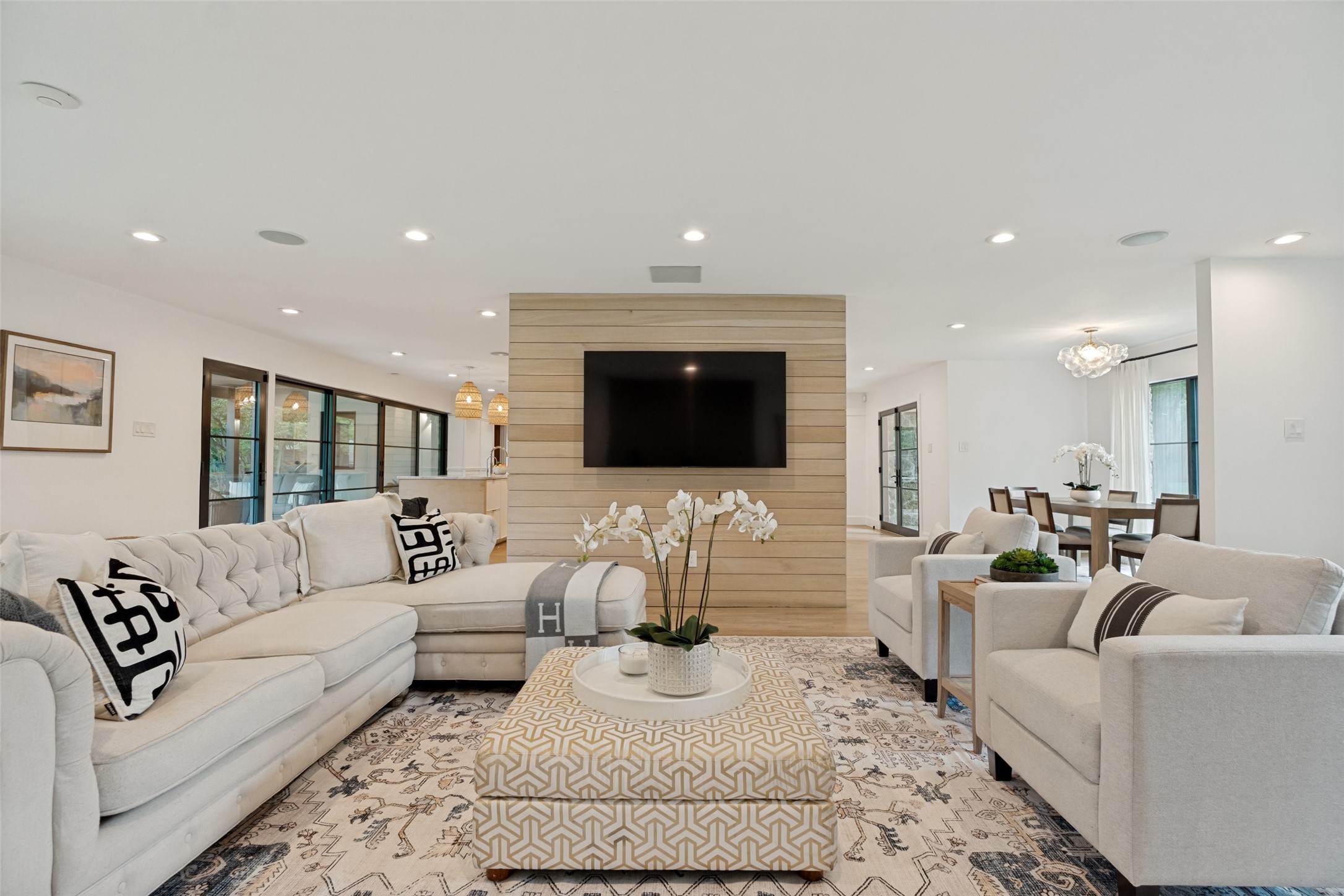 4325 Pomona Road, Dallas, TX, 75209