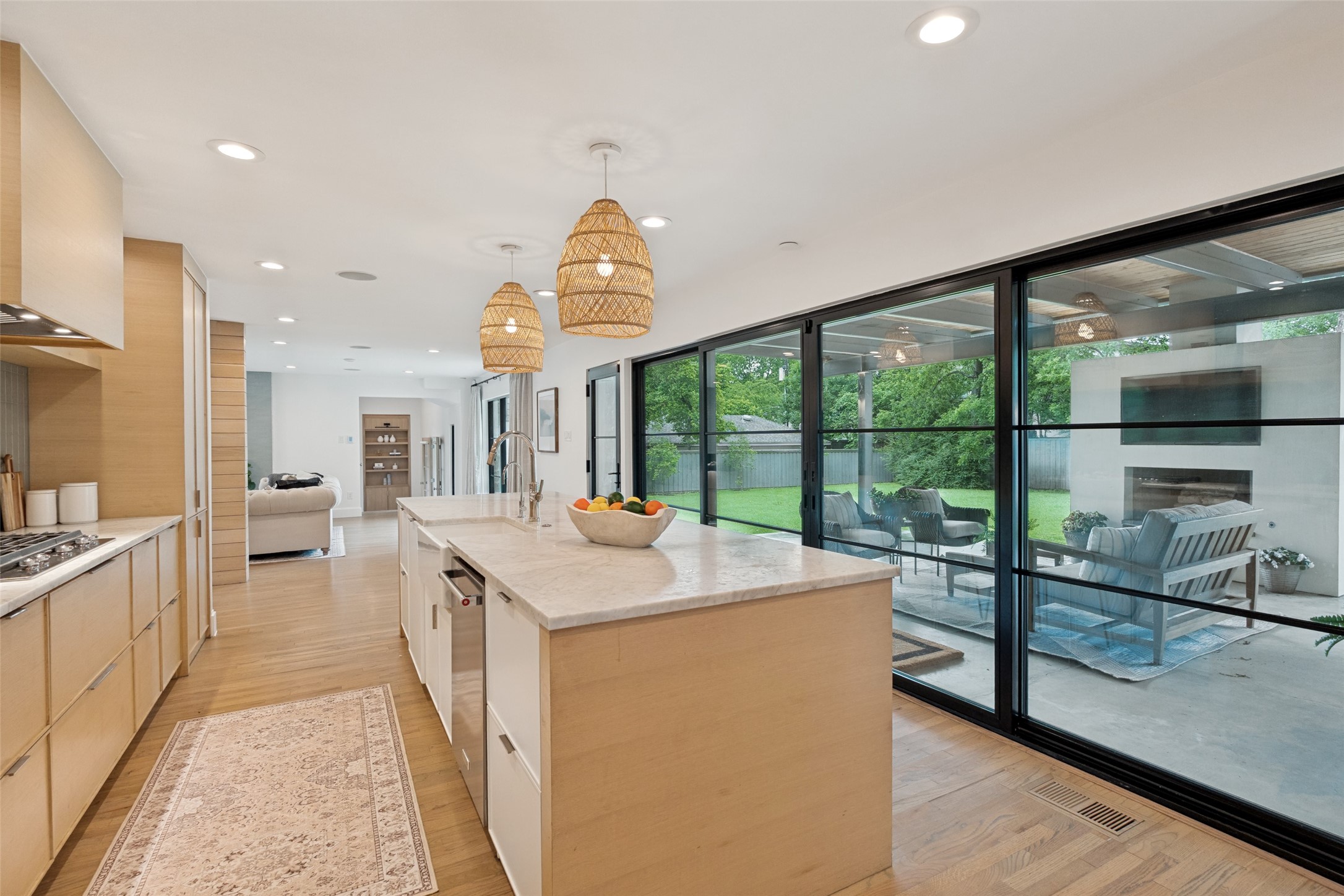 4325 Pomona Road, Dallas, TX, 75209