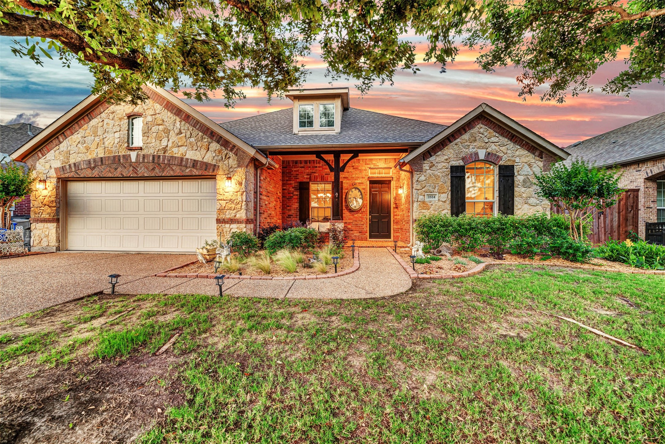 2524 Saddlehorn Drive, Little Elm, TX, 75068