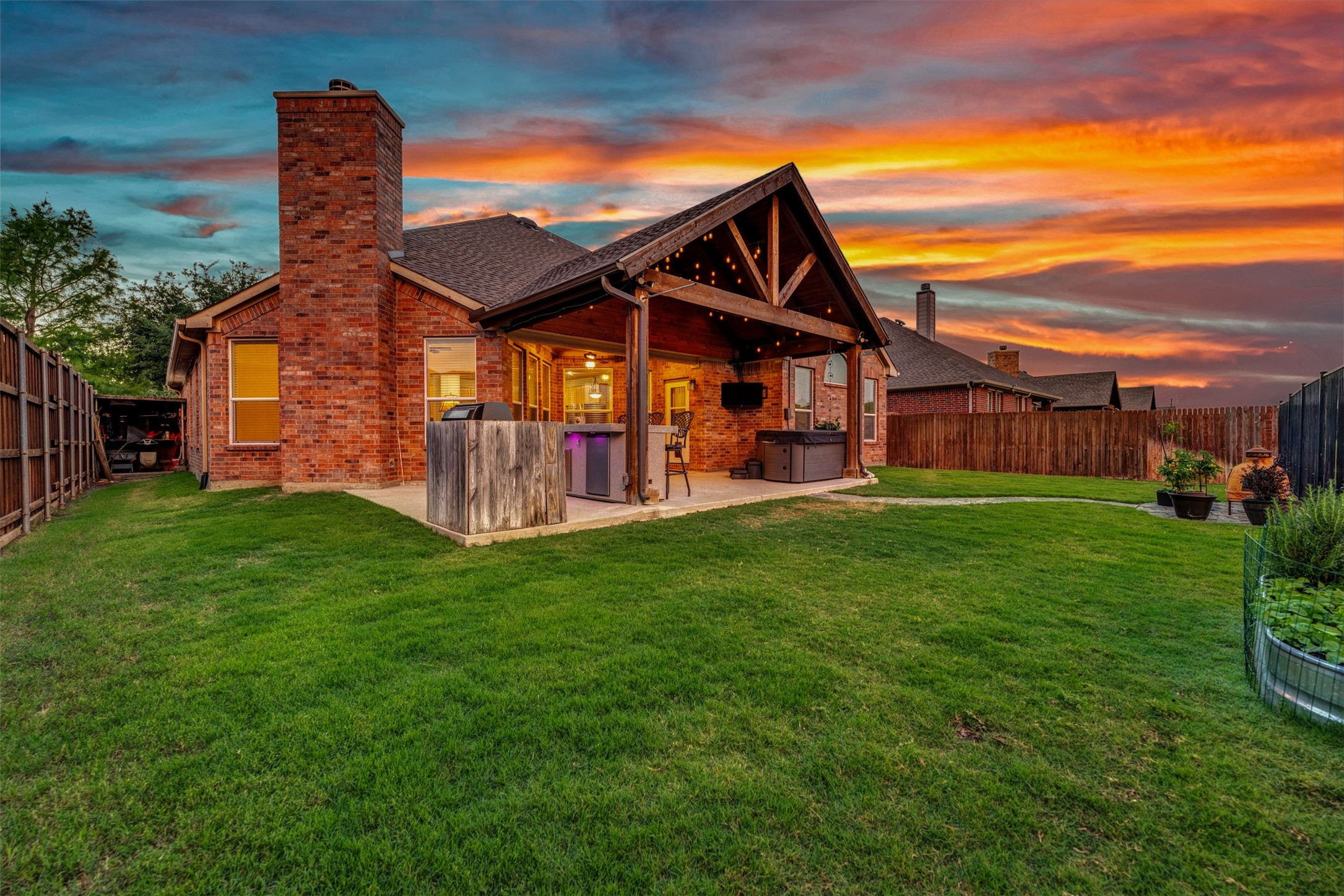 2524 Saddlehorn Drive, Little Elm, TX, 75068