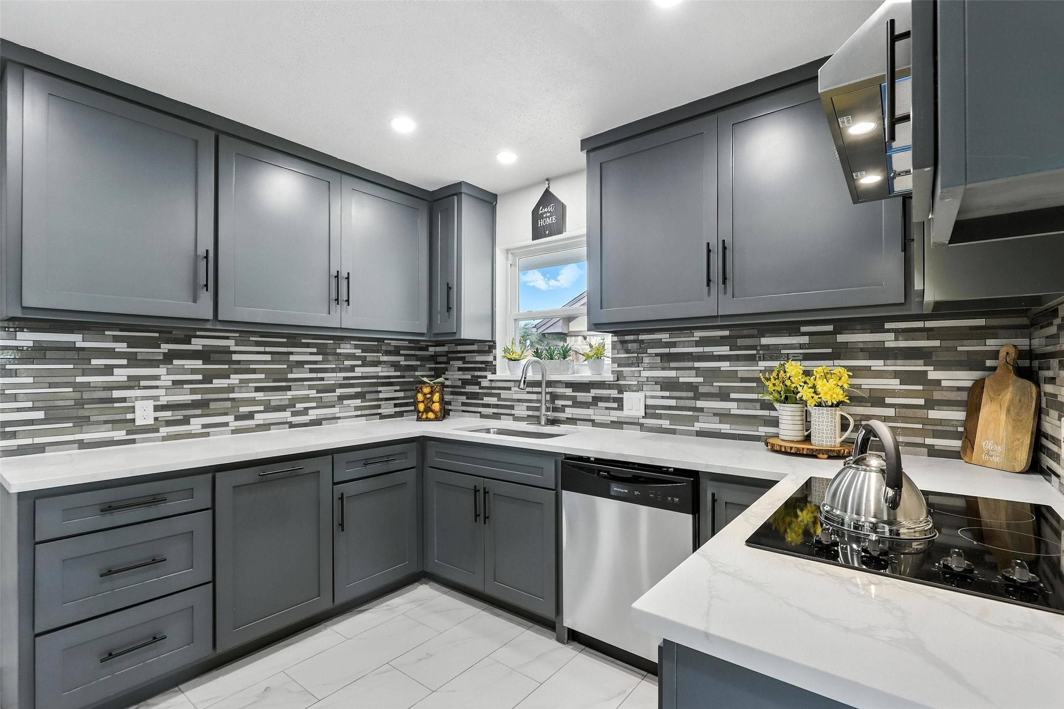 6916 Winchester Place, Fort Worth, TX, 76133
