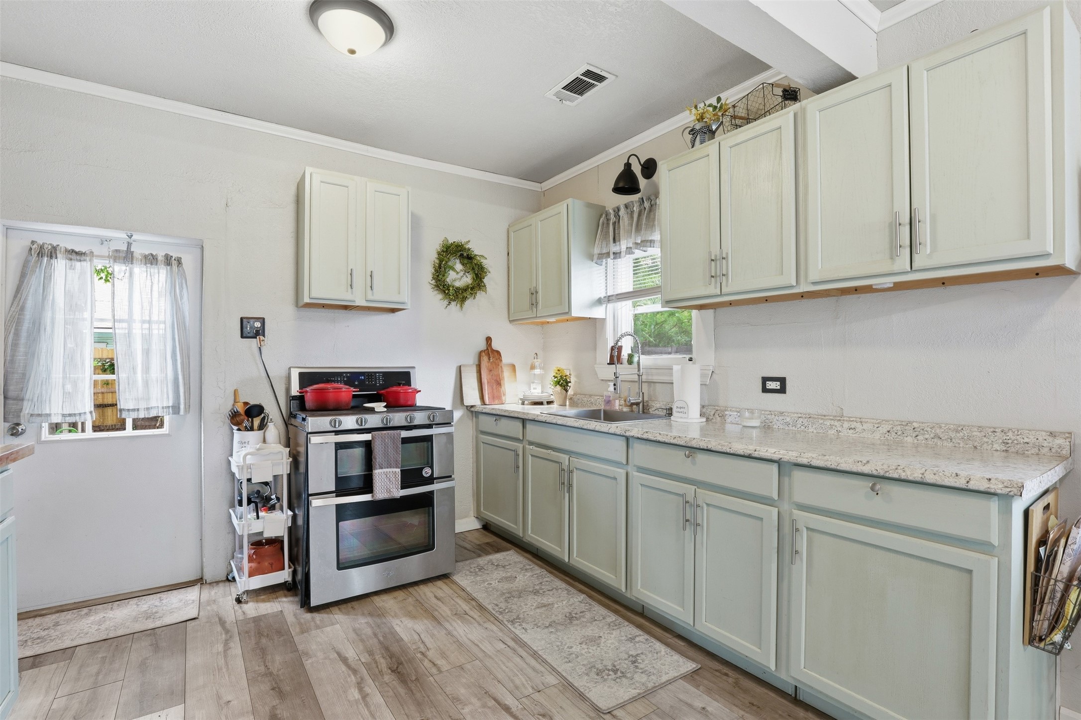106 May Avenue, Cleburne, TX, 76031