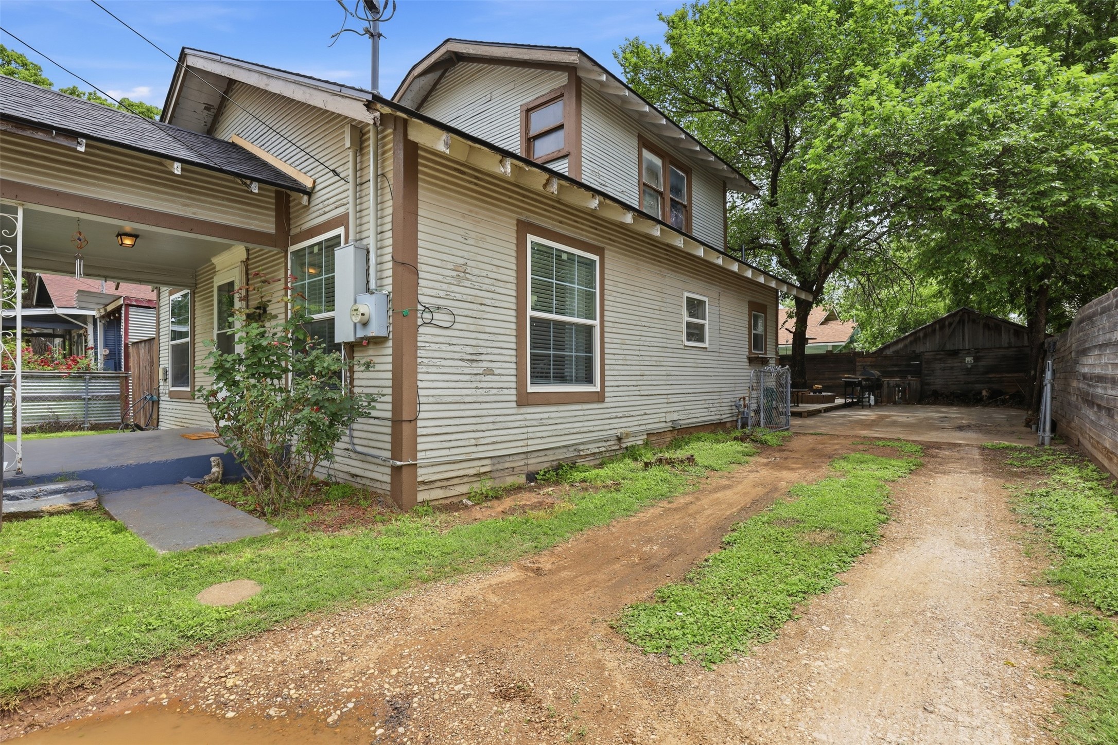106 May Avenue, Cleburne, TX, 76031
