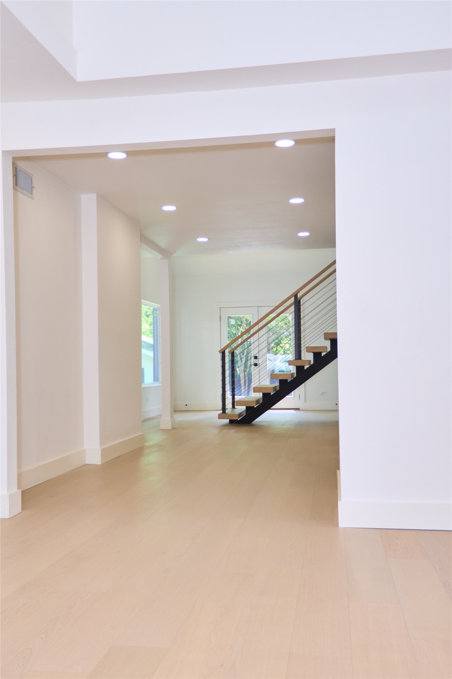 1521 El Campo Drive, Dallas, TX, 75218