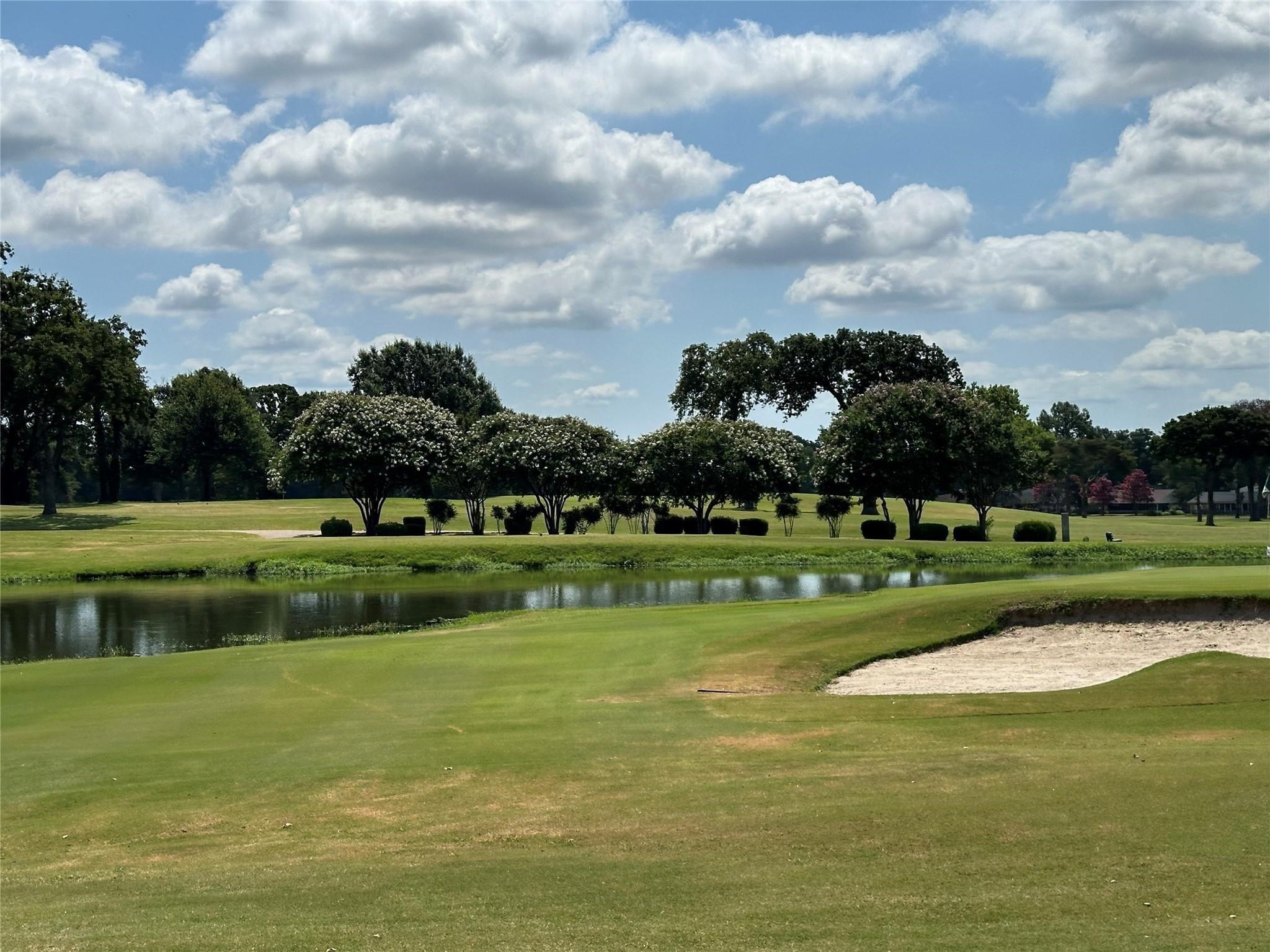 656 Calmwater Court, Mabank, TX, 75143