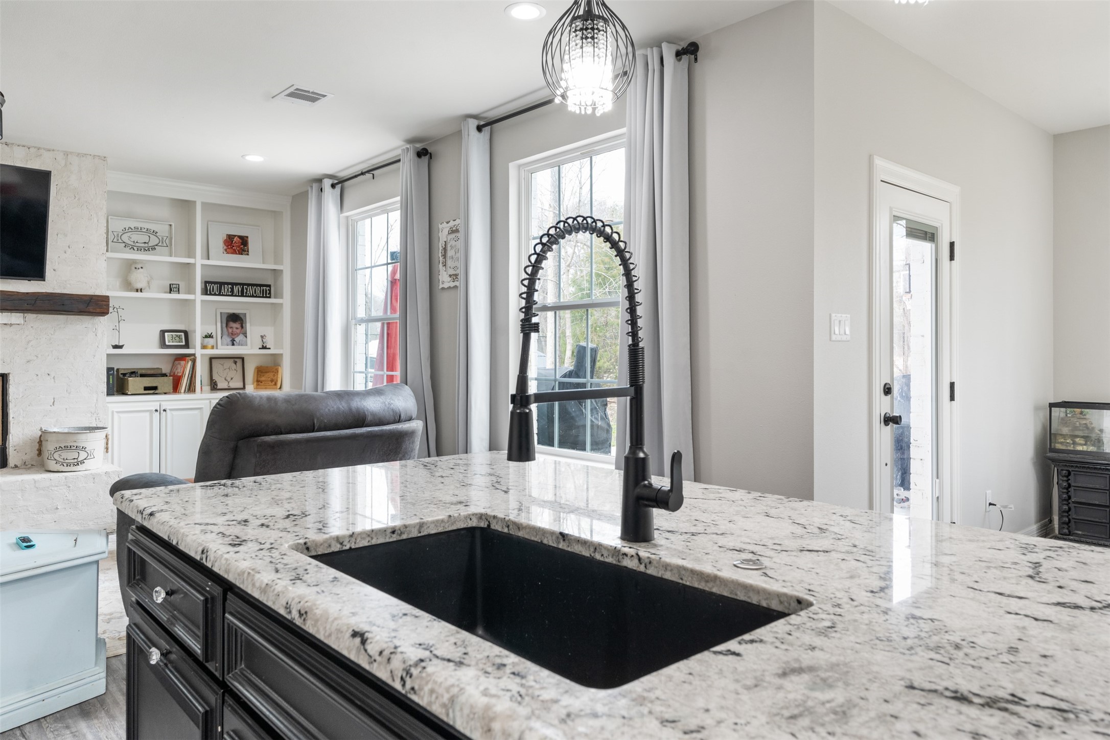 656 Calmwater Court, Mabank, TX, 75143