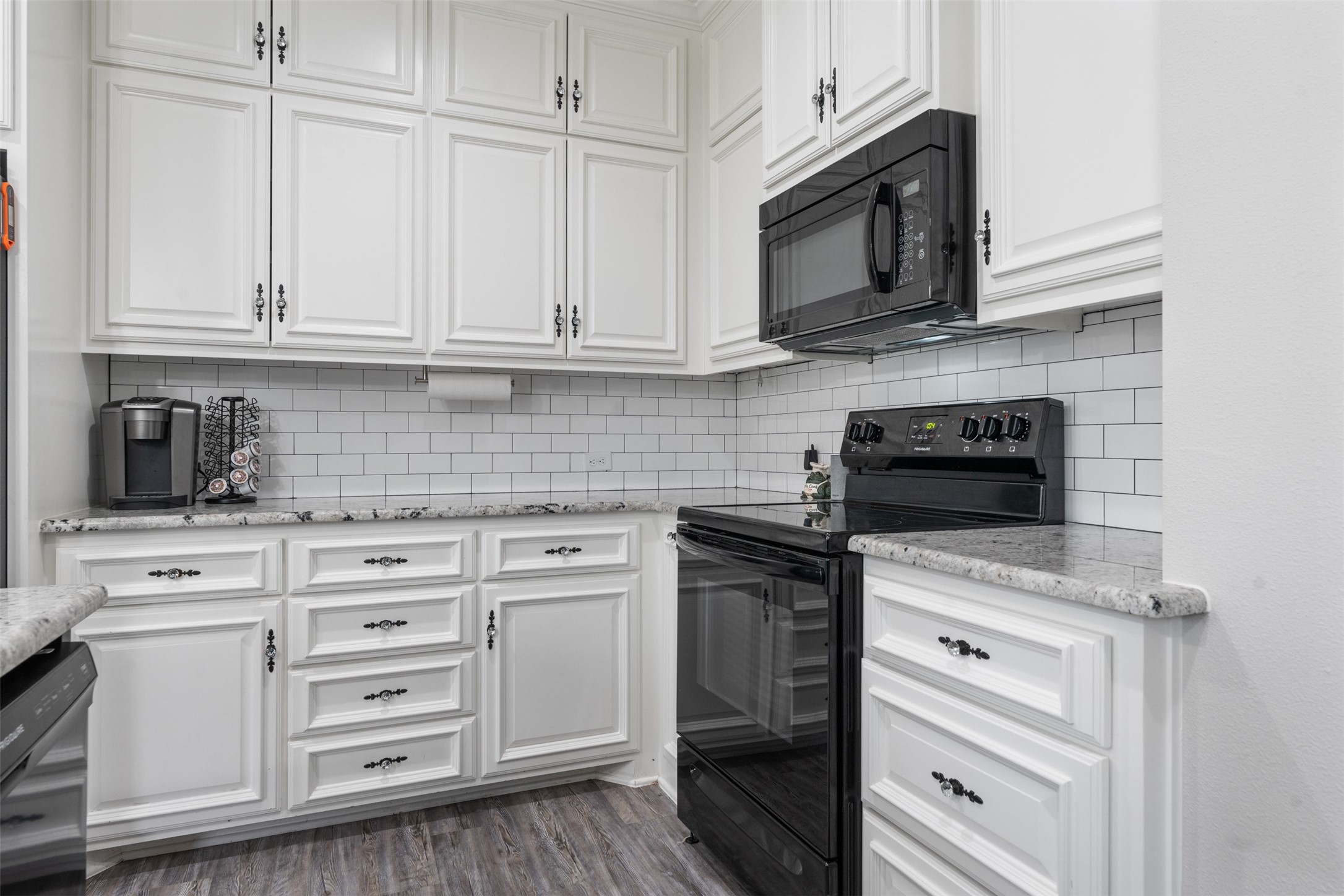 656 Calmwater Court, Mabank, TX, 75143