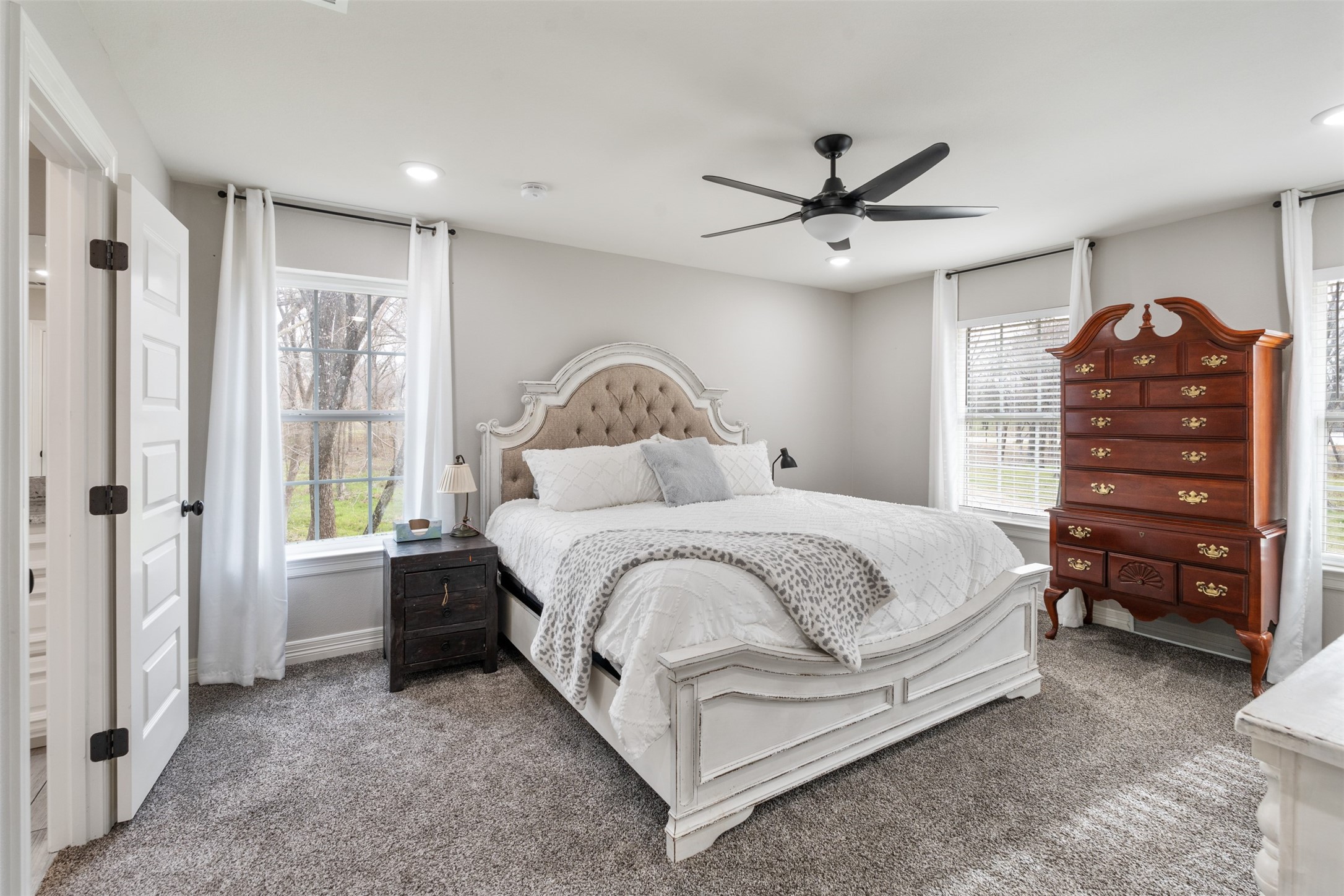 656 Calmwater Court, Mabank, TX, 75143