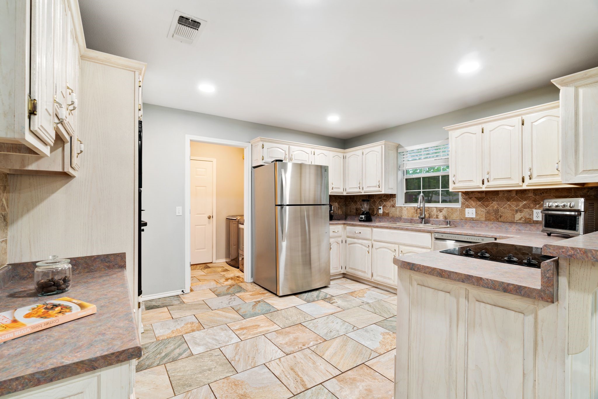 2735 Meadow Lane, Reno, TX, 75462