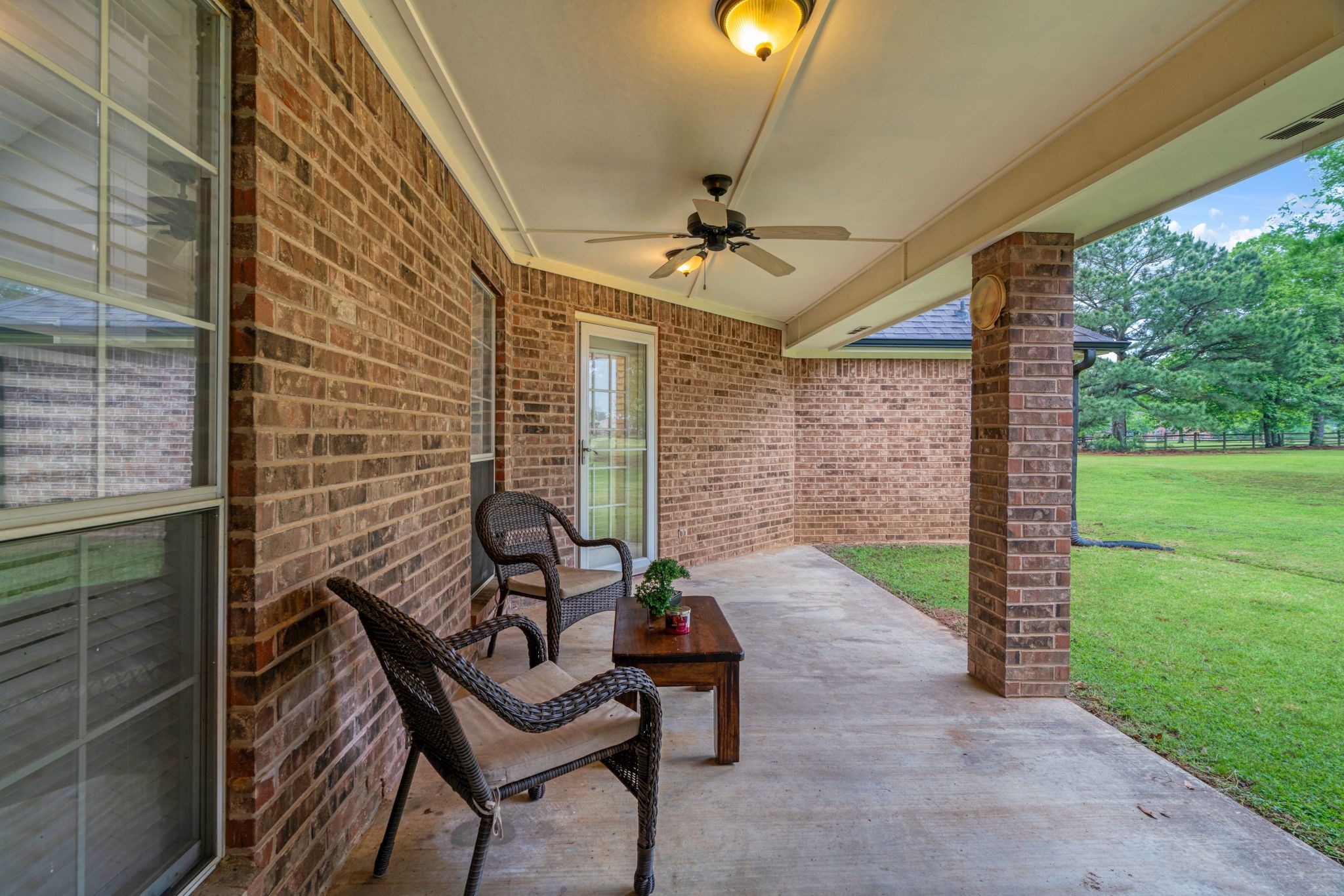 2735 Meadow Lane, Reno, TX, 75462