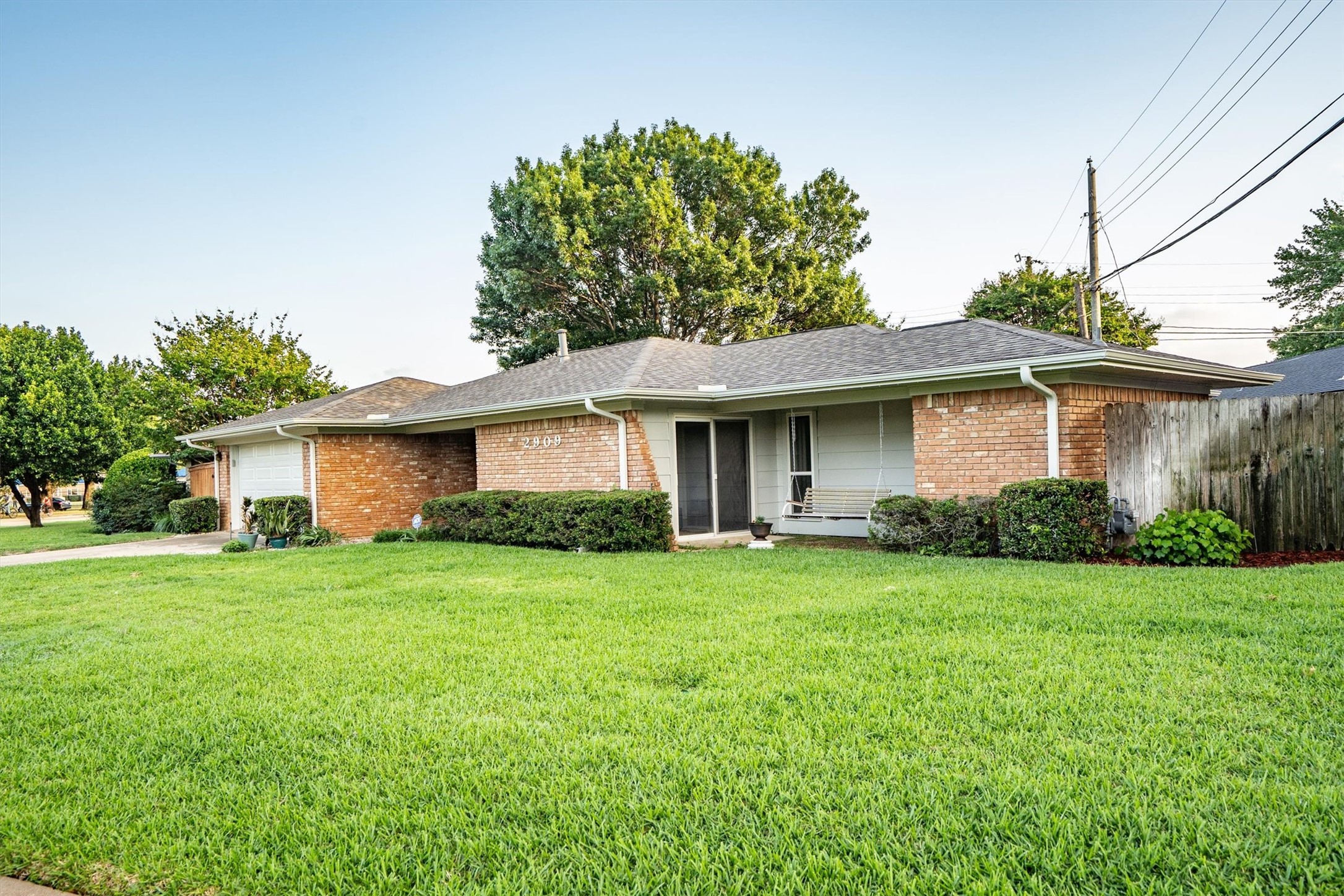 2909 Hillcrest Drive, Irving, TX, 75062