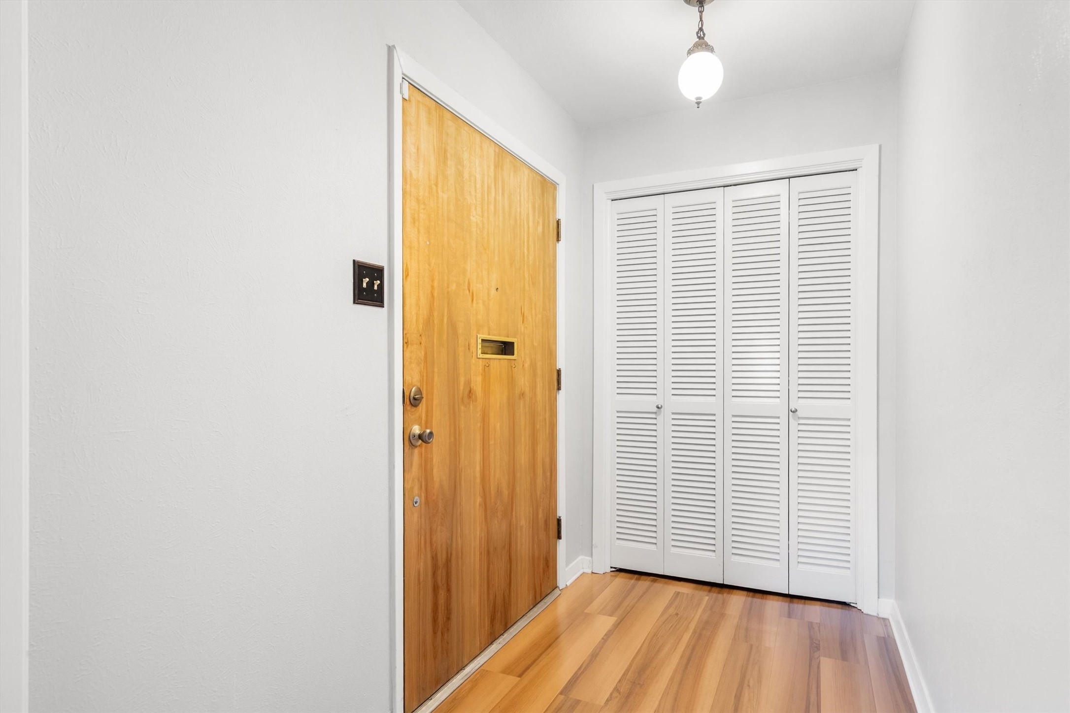 2909 Hillcrest Drive, Irving, TX, 75062