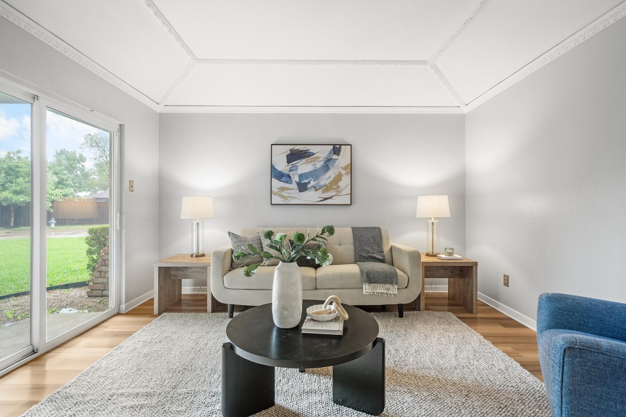 2909 Hillcrest Drive, Irving, TX, 75062