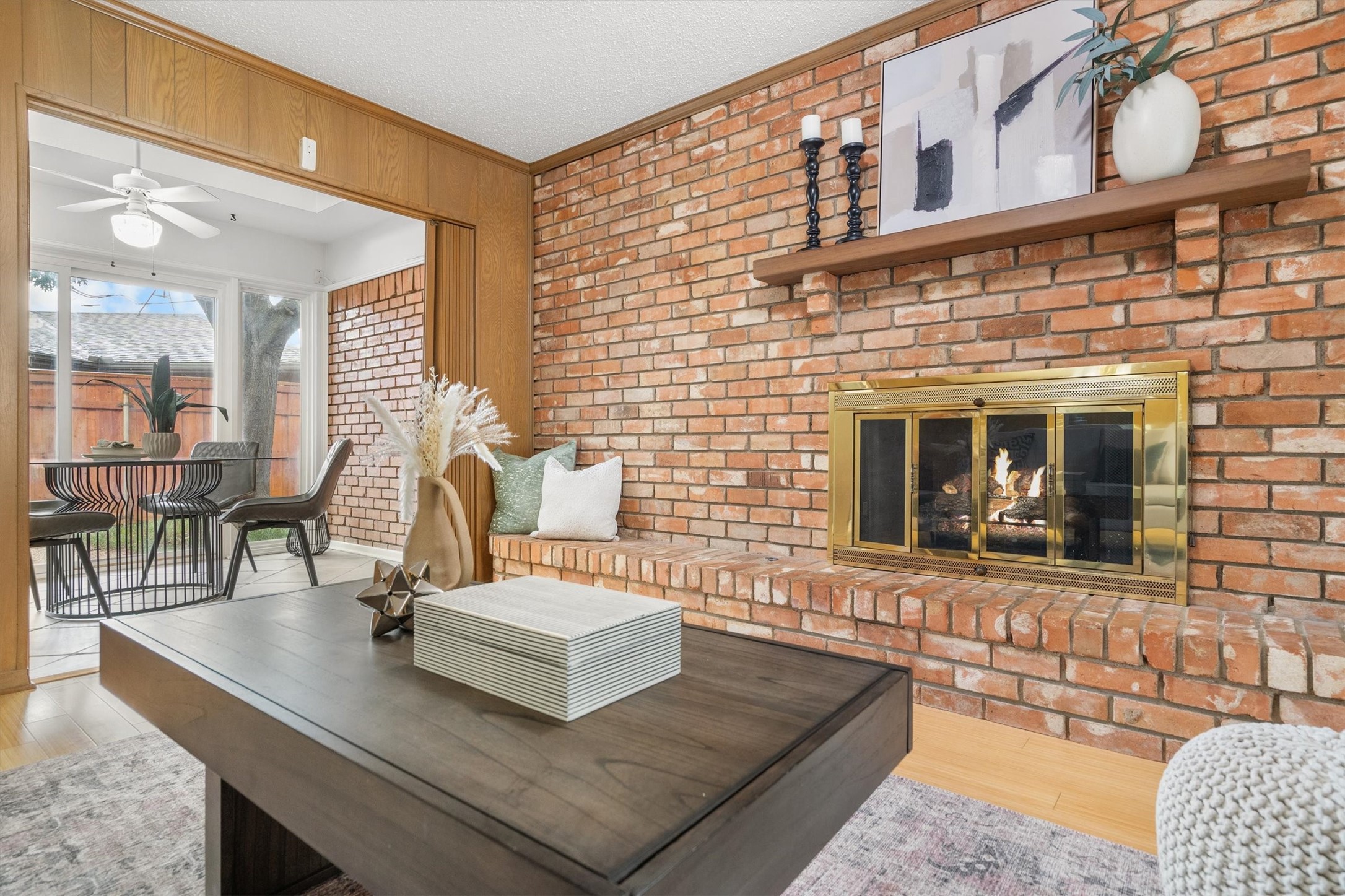 2909 Hillcrest Drive, Irving, TX, 75062