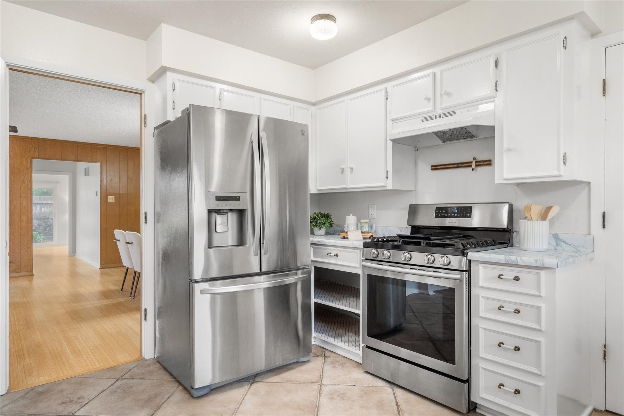 2909 Hillcrest Drive, Irving, TX, 75062