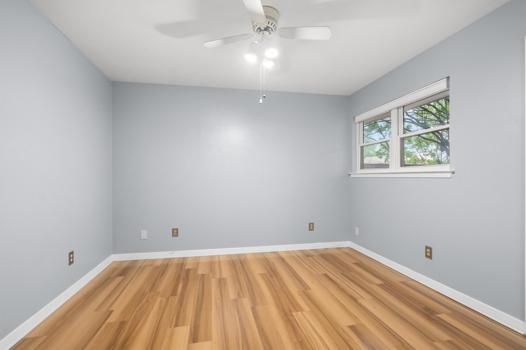 2909 Hillcrest Drive, Irving, TX, 75062