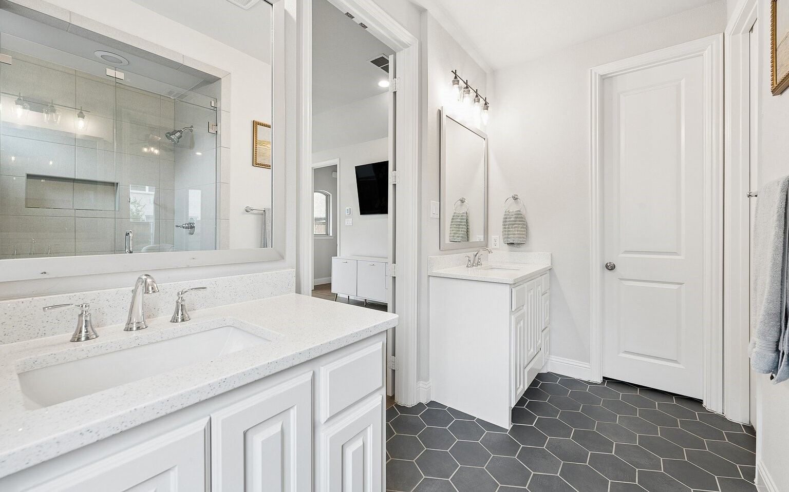 8471 Colburn, The Colony, TX, 75056