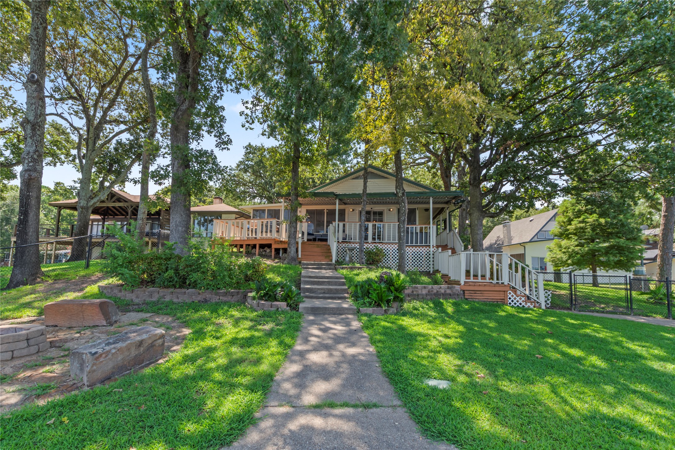 203 N N Oak Acres Drive, Malakoff, TX, 75148