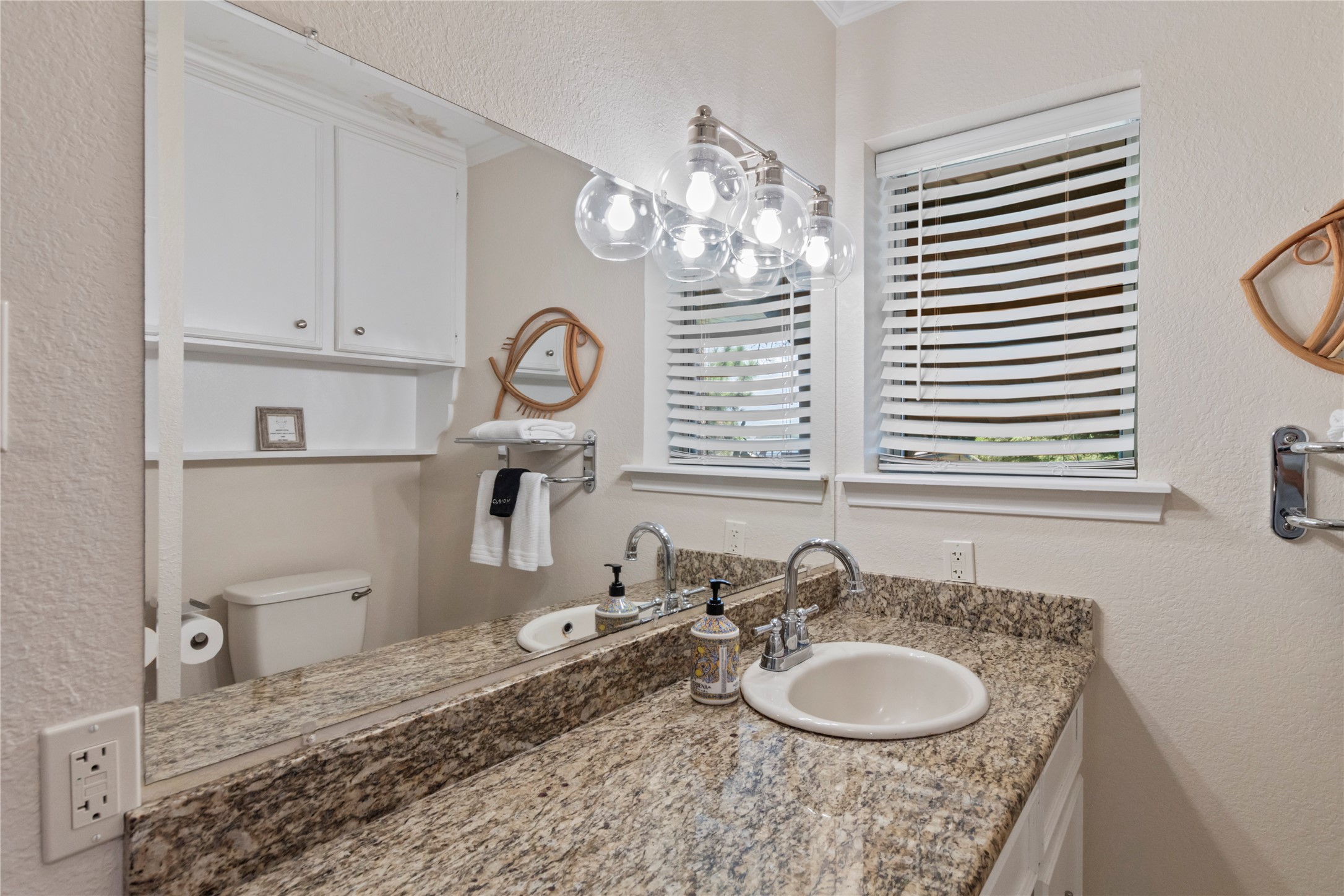 203 N N Oak Acres Drive, Malakoff, TX, 75148