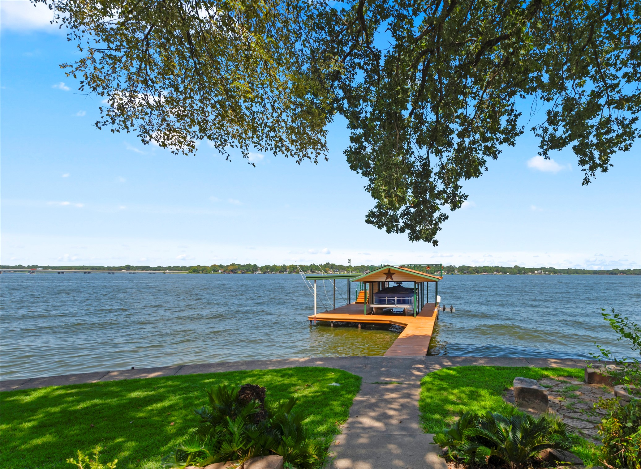 203 N N Oak Acres Drive, Malakoff, TX, 75148