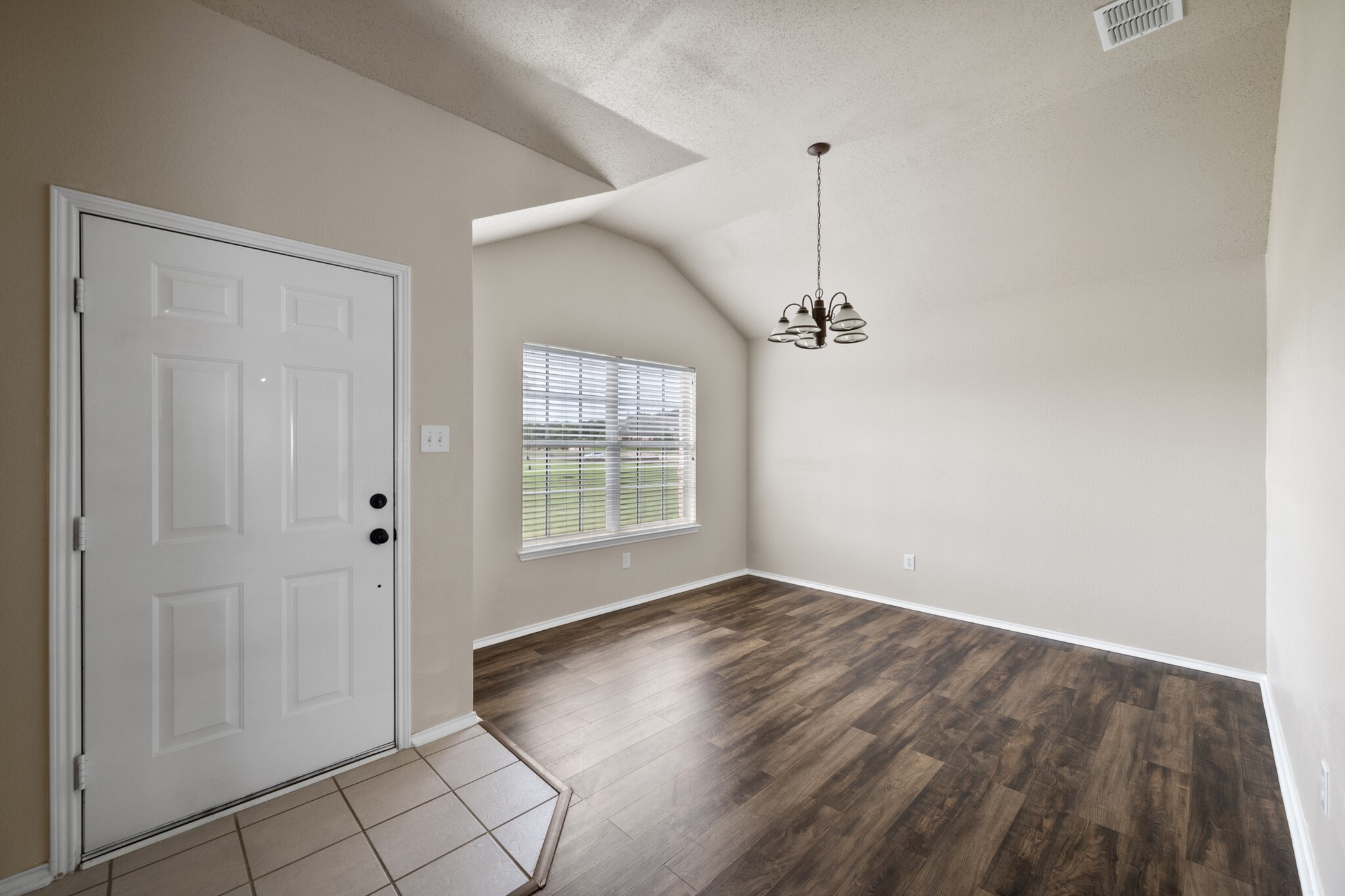 812 Sierra Circle, Burleson, TX, 76028