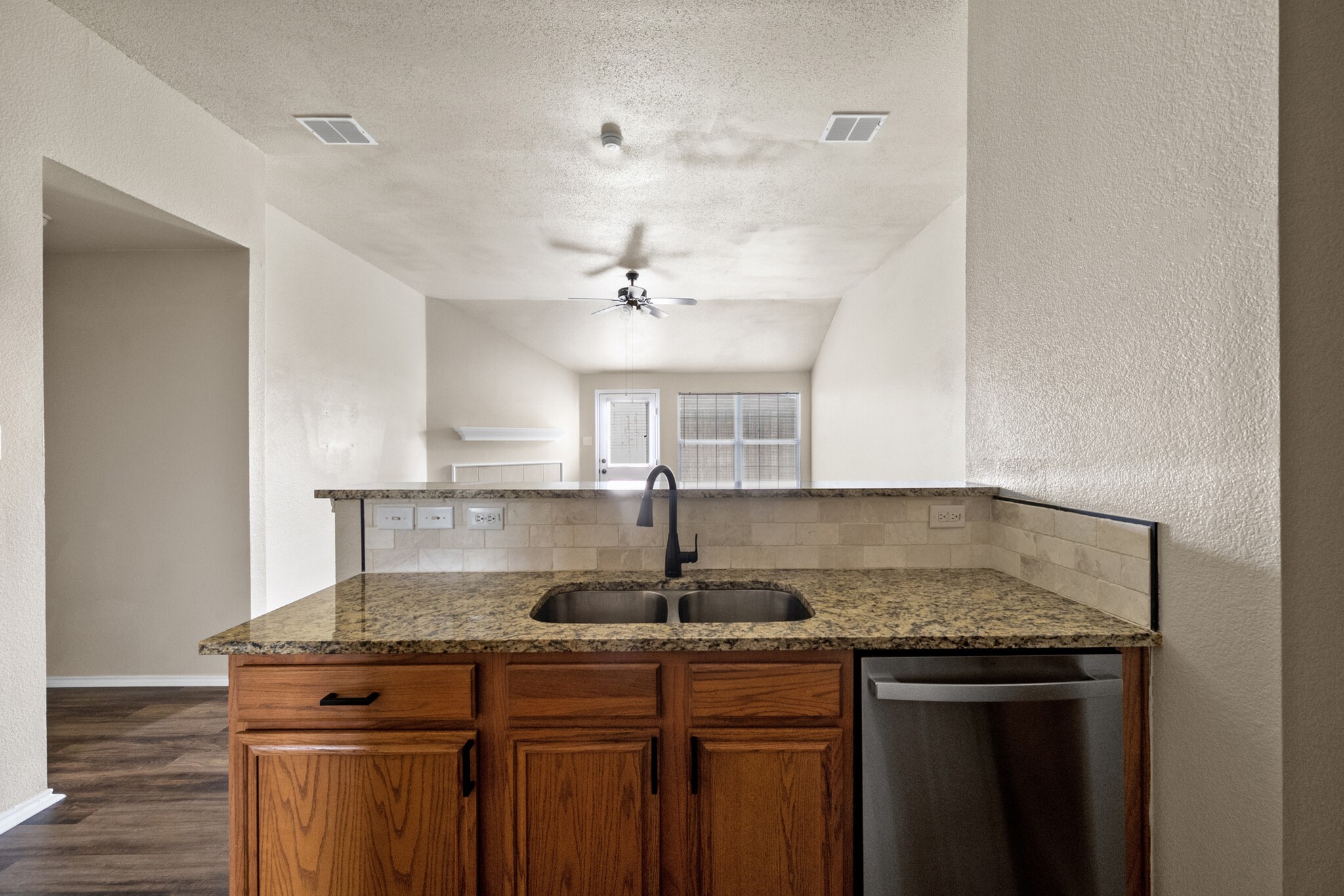 812 Sierra Circle, Burleson, TX, 76028