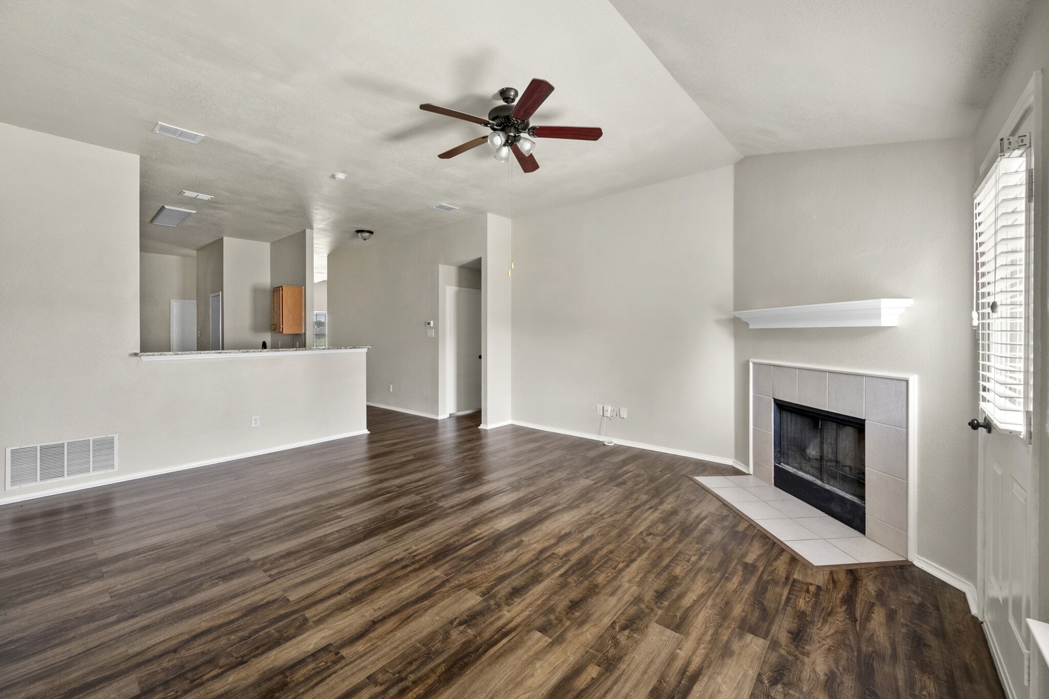 812 Sierra Circle, Burleson, TX, 76028