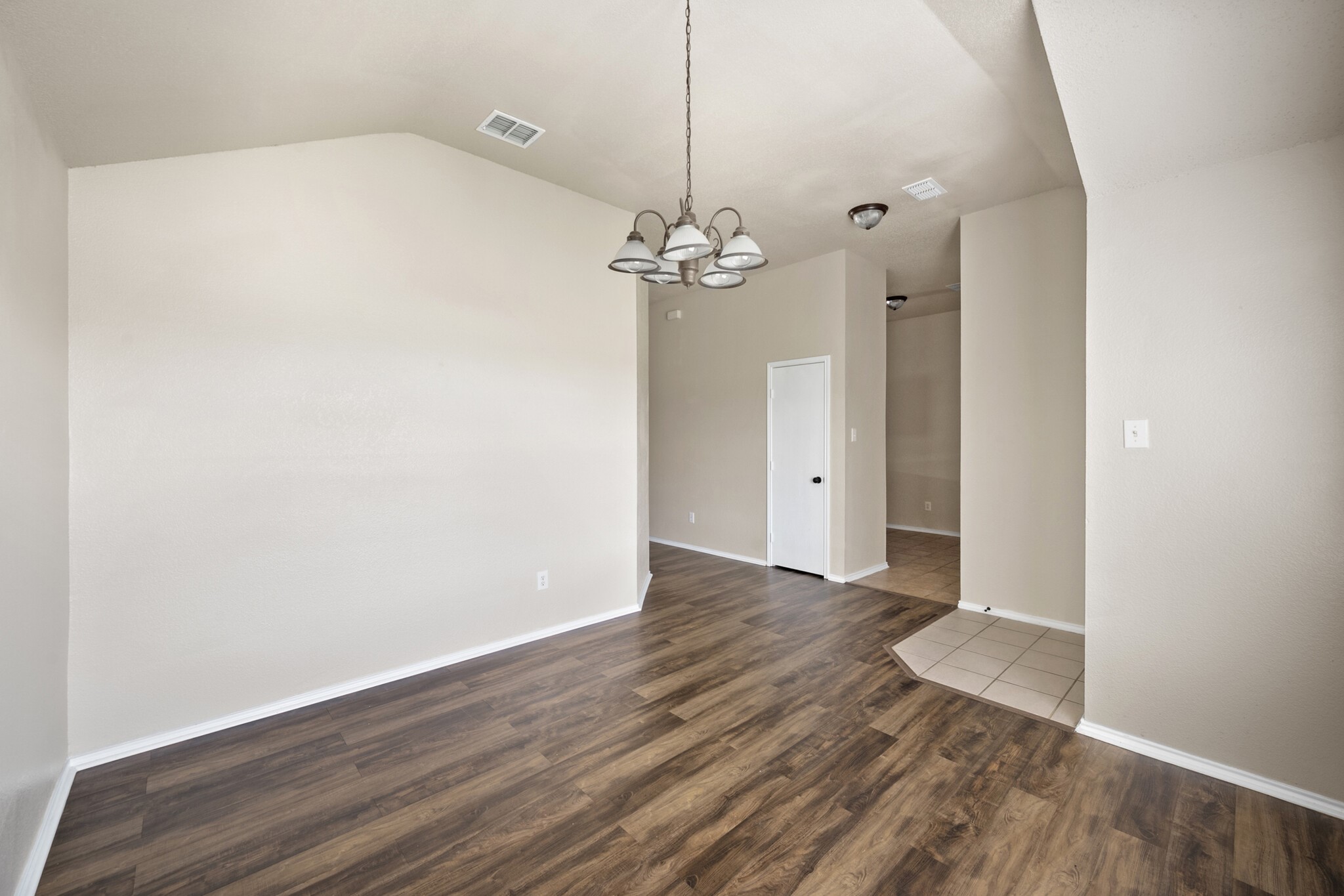 812 Sierra Circle, Burleson, TX, 76028