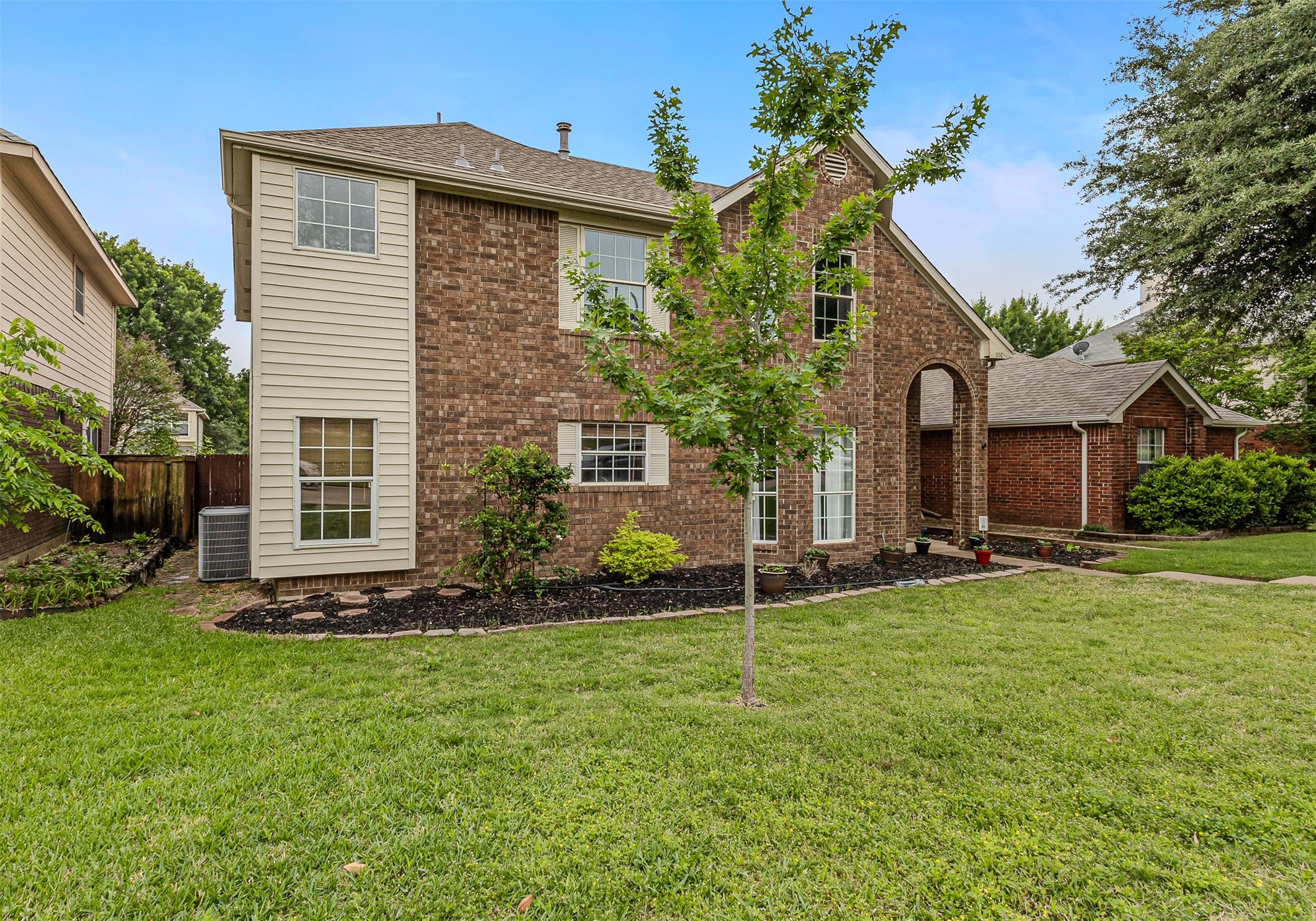 1116 Heather Lane, Carrollton, TX, 75010