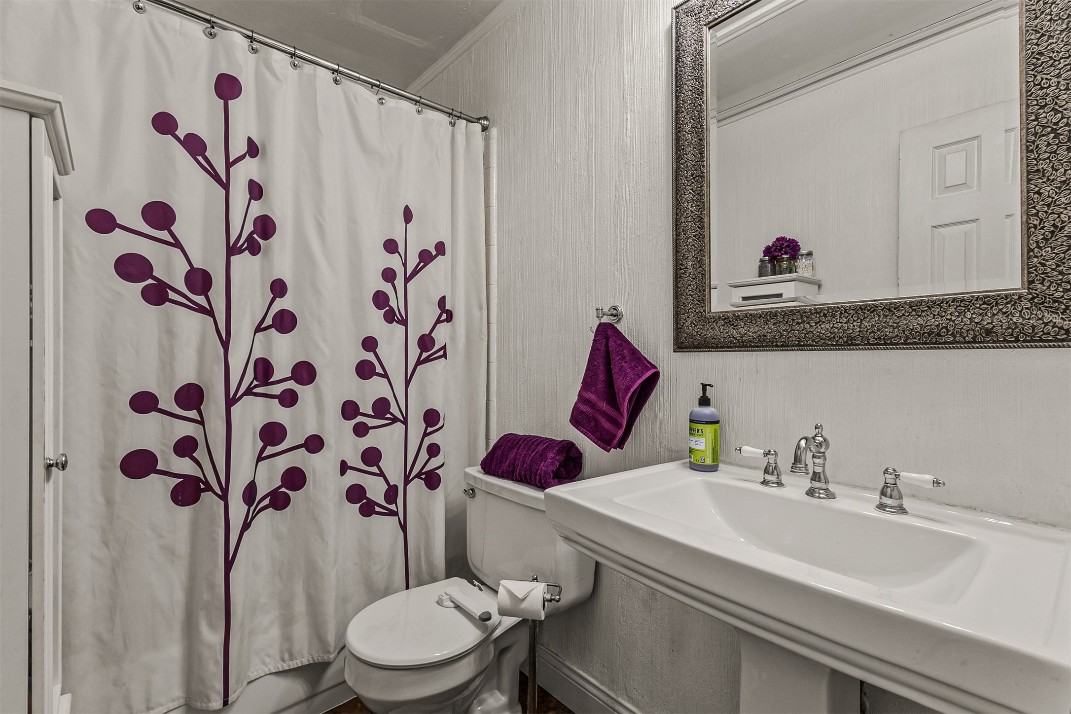 1116 Heather Lane, Carrollton, TX, 75010