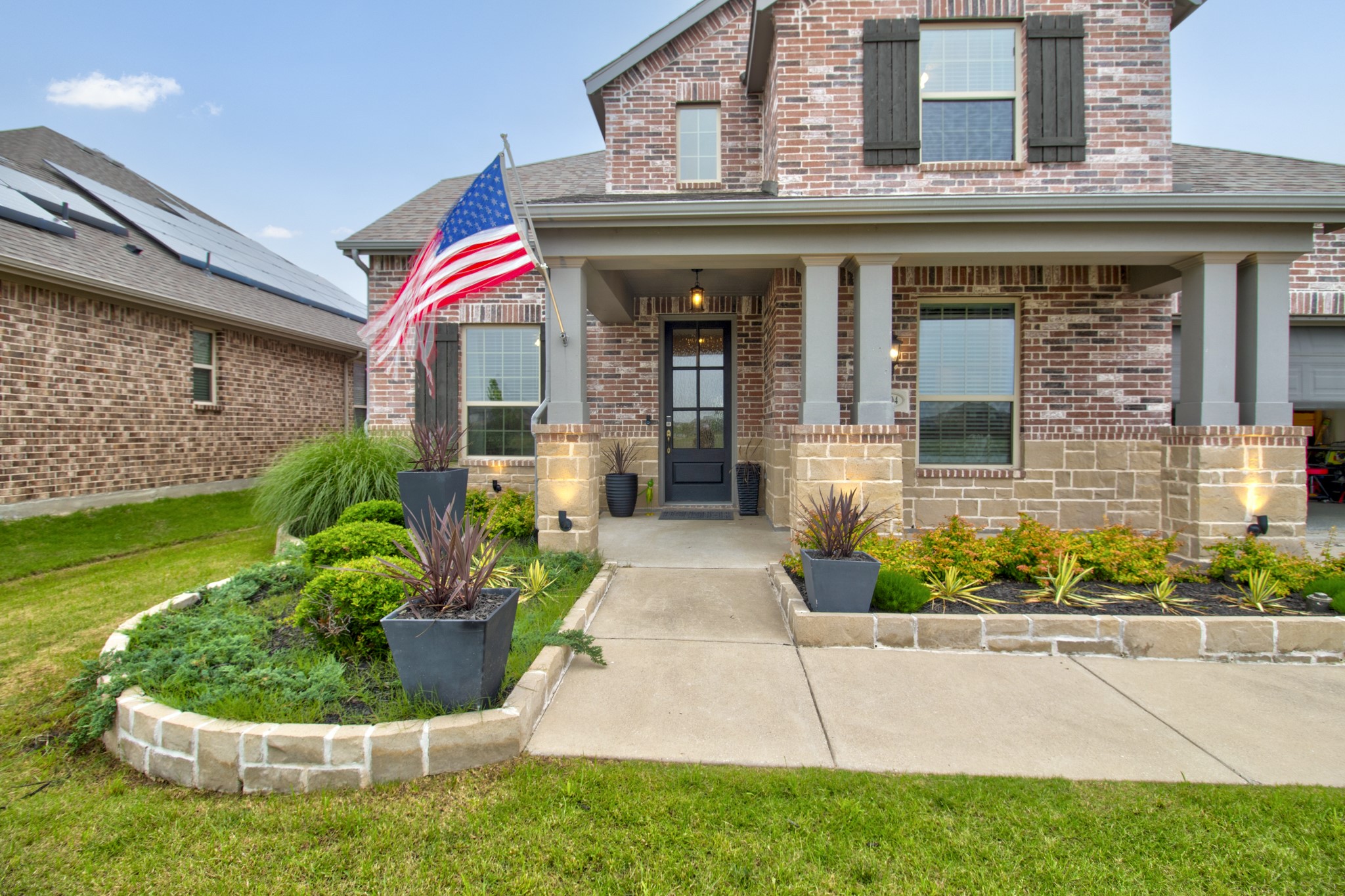 Property photo 02 of 2504 Lakeside Drive, Aubrey, TX 76227 | MLS #21248294