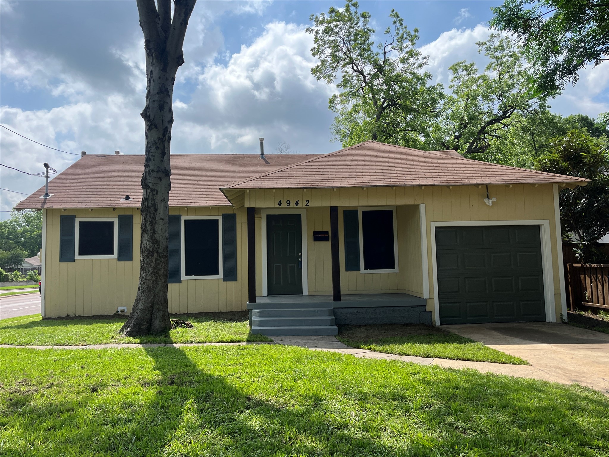 Property photo 02 of MLS #21248345 | MLS #21248345