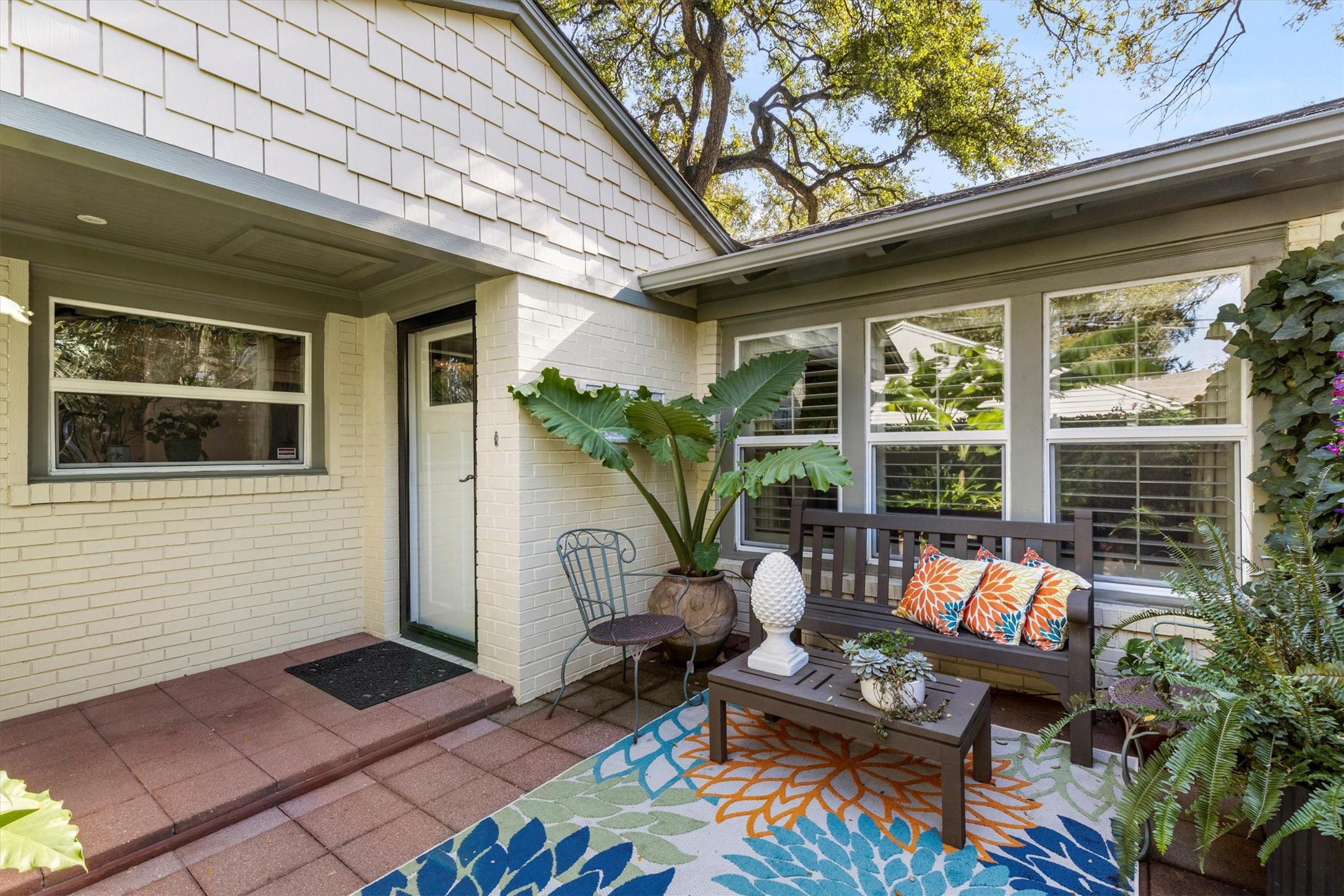 1432 Sylvan Avenue, Dallas, TX, 75208