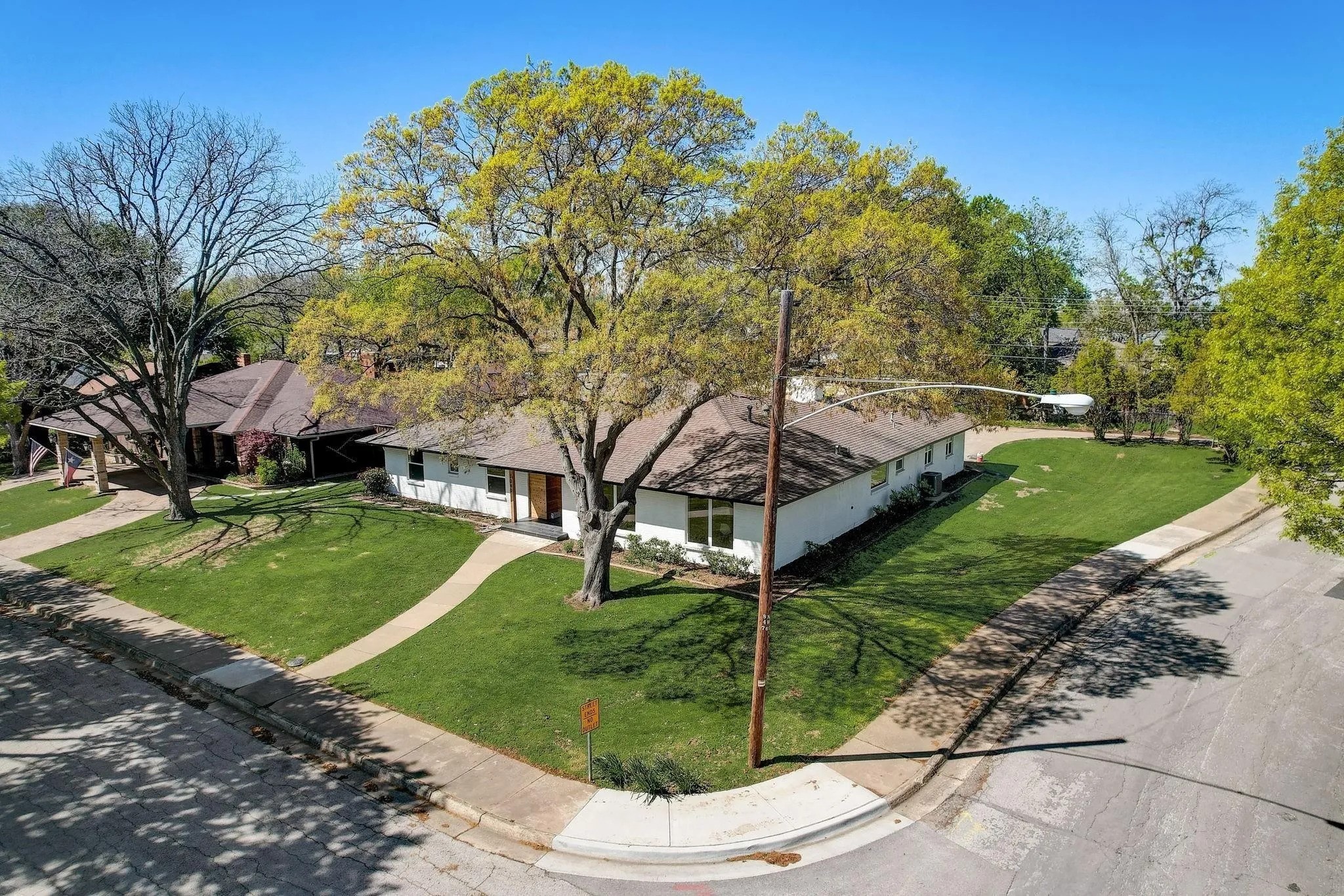 3040 Ponder Place, Dallas, TX, 75229