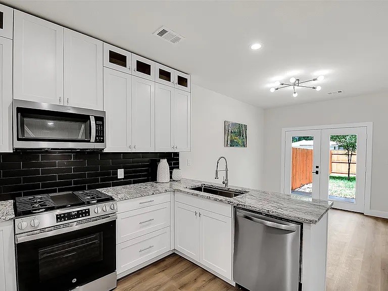 5204 Slate Street, Fort Worth, TX, 76114