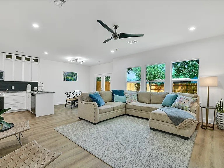 5204 Slate Street, Fort Worth, TX, 76114