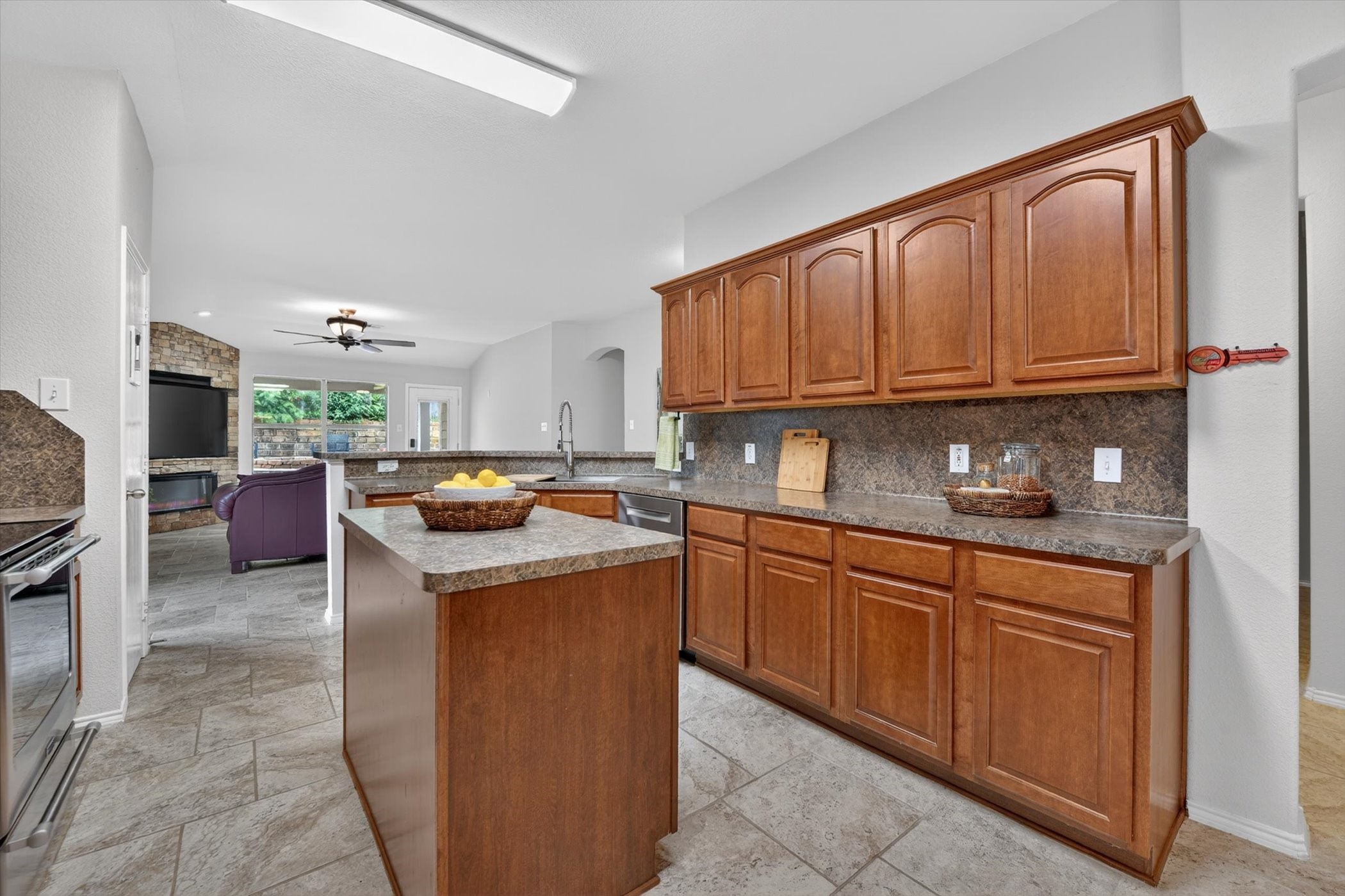 8120 Plateau Drive, Fort Worth, TX, 76120