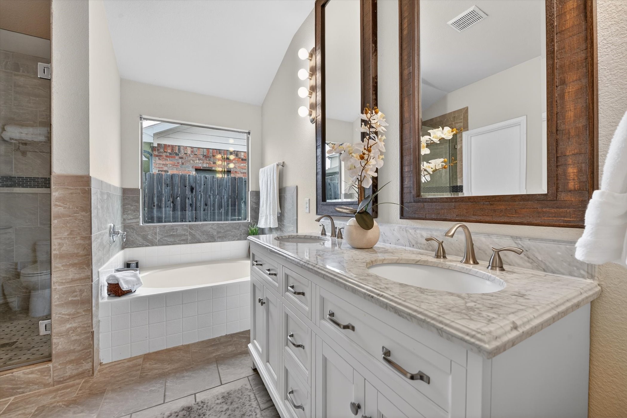 8120 Plateau Drive, Fort Worth, TX, 76120