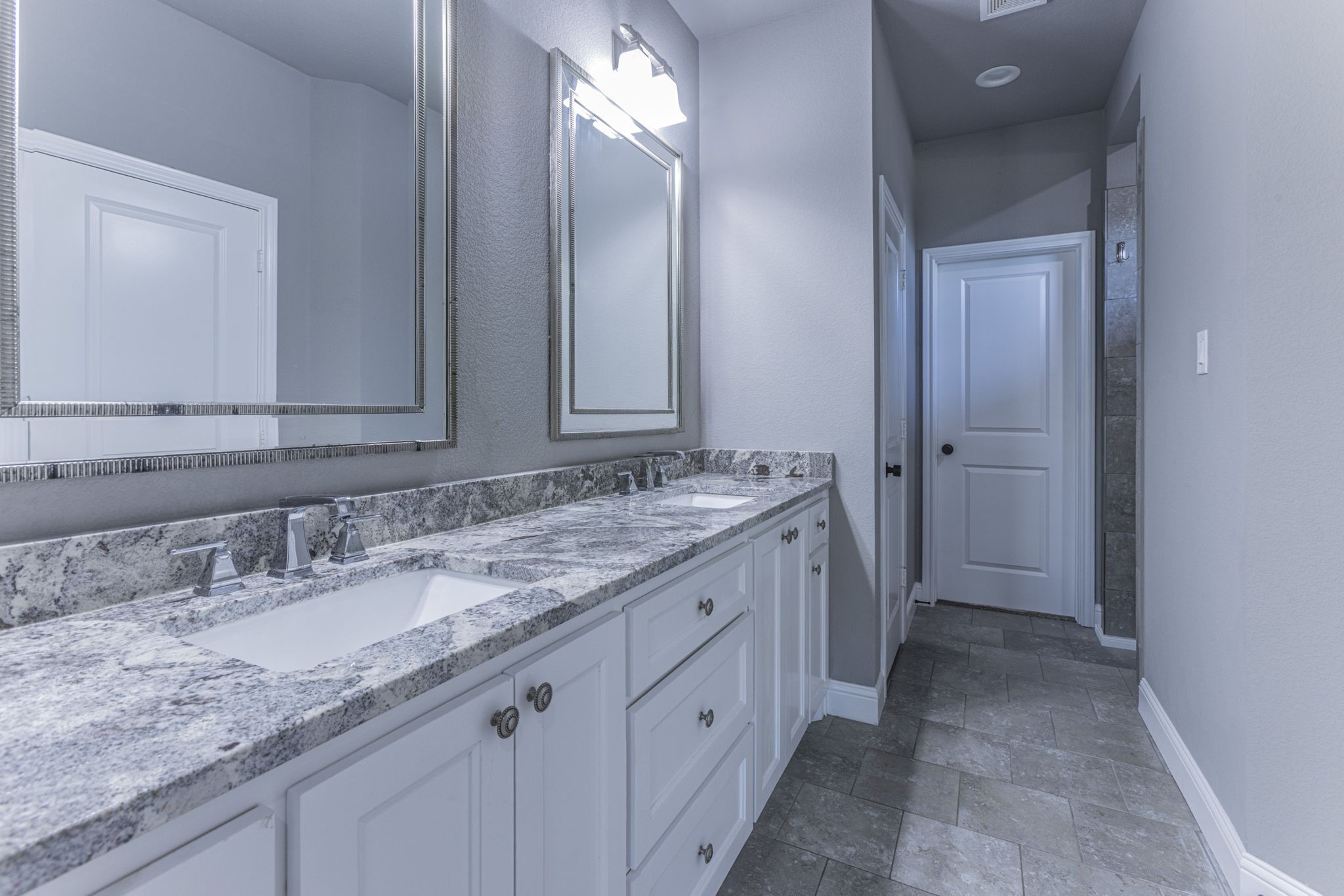 233 Fox Run Lane, Robinson, TX, 76706
