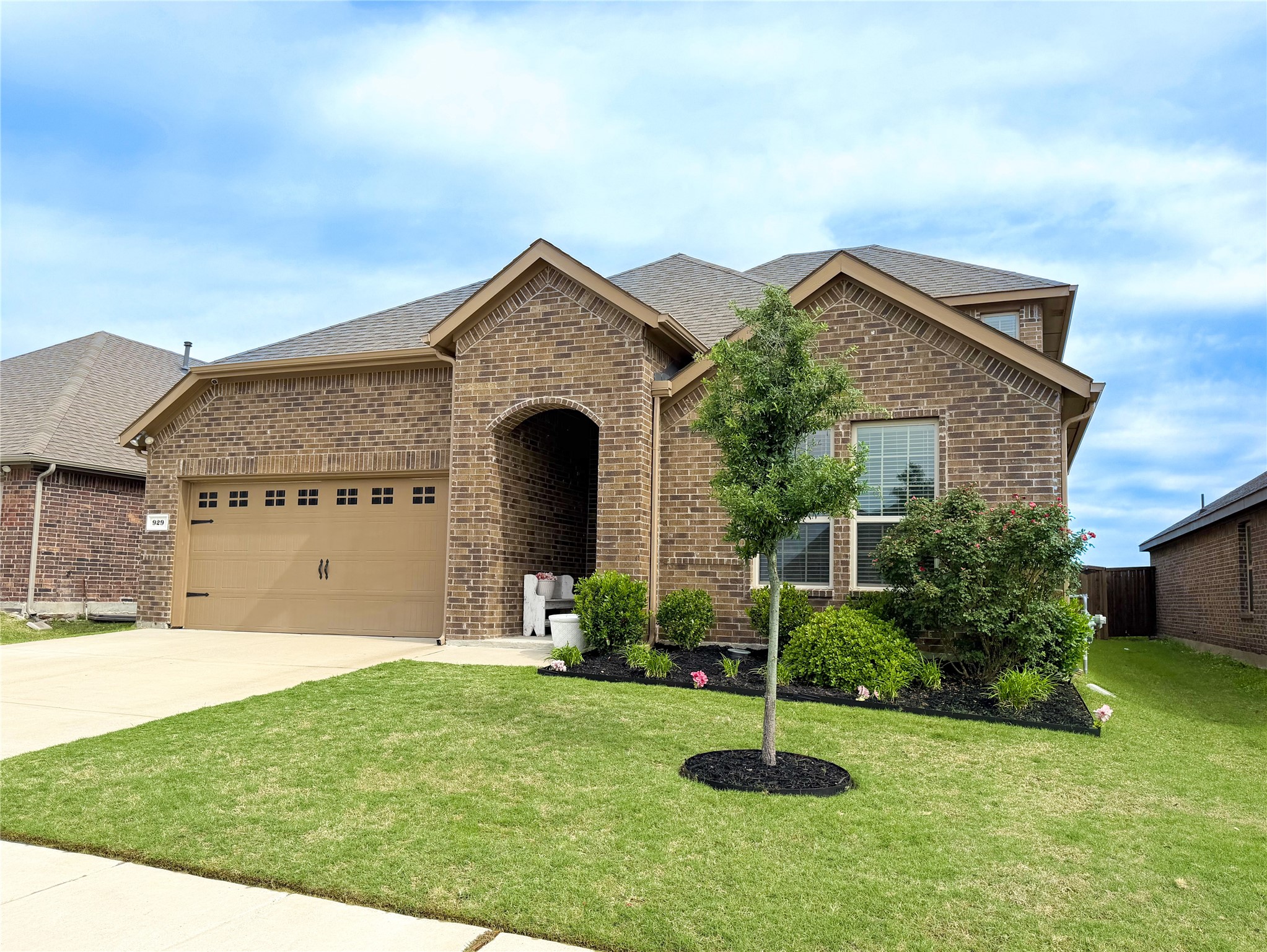 Property photo 01 of MLS #21249065 | MLS #21249065