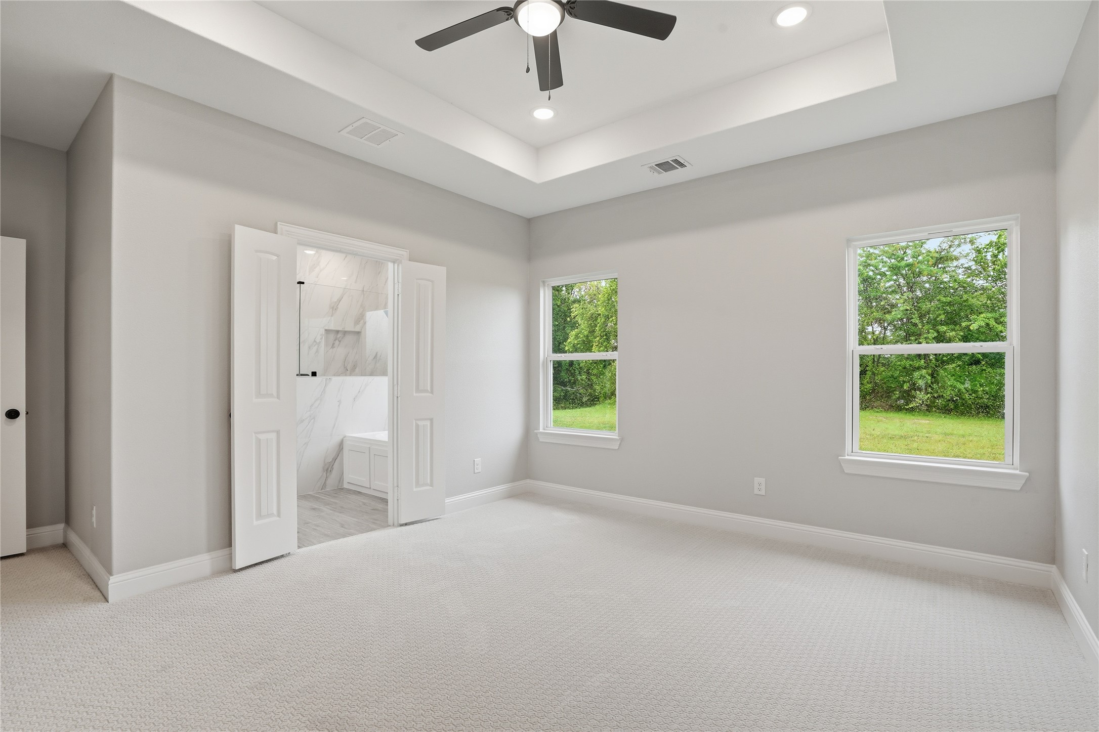 420 E Ball Street, Tom Bean, TX, 75491