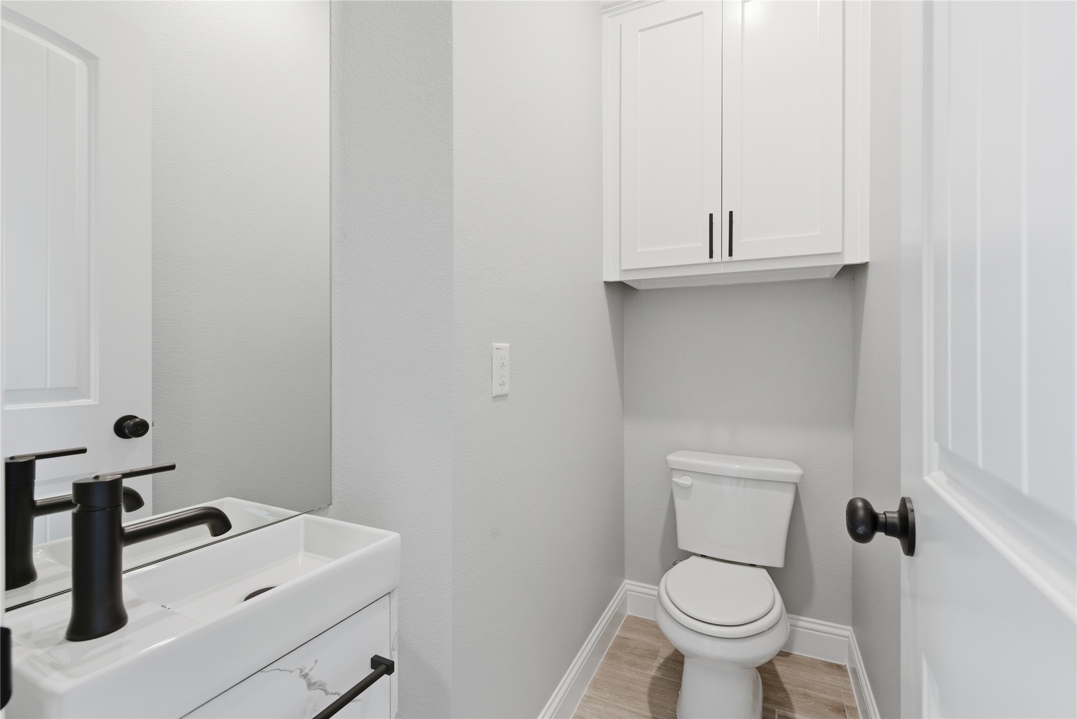 420 E Ball Street, Tom Bean, TX, 75491