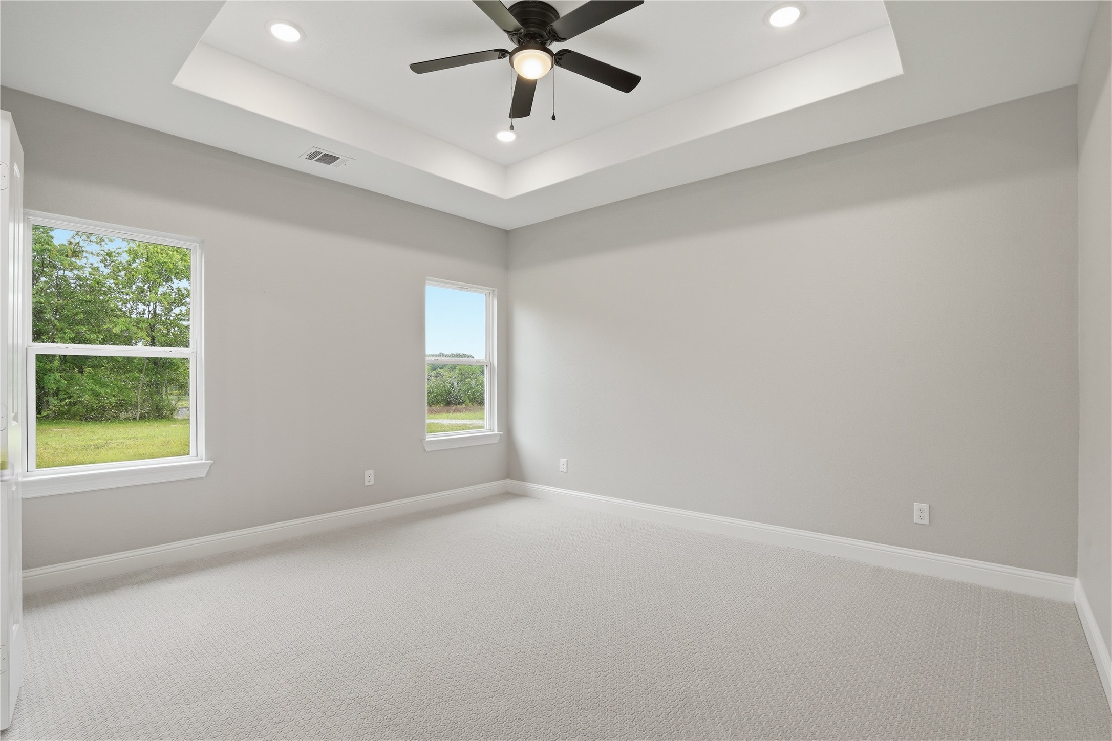 420 E Ball Street, Tom Bean, TX, 75491